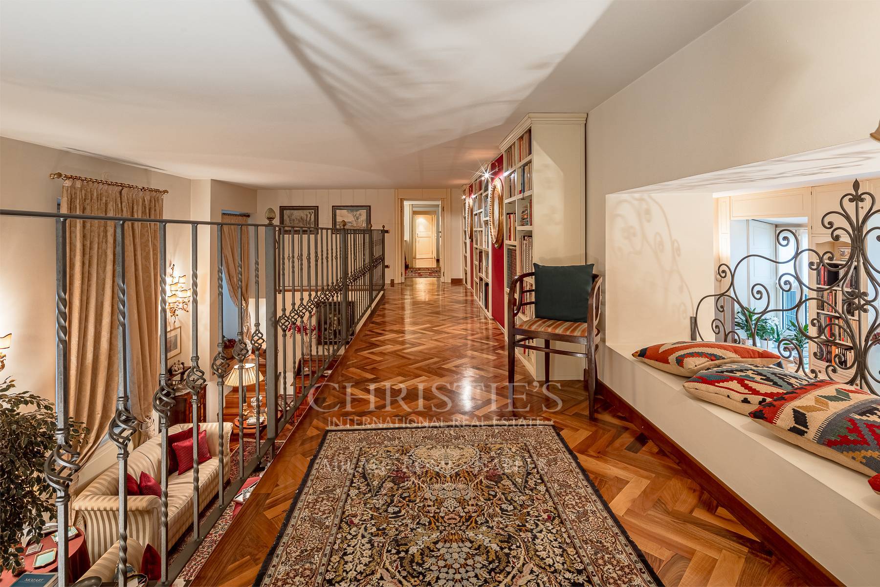 picture of Refined Property In The Heart Of Milan