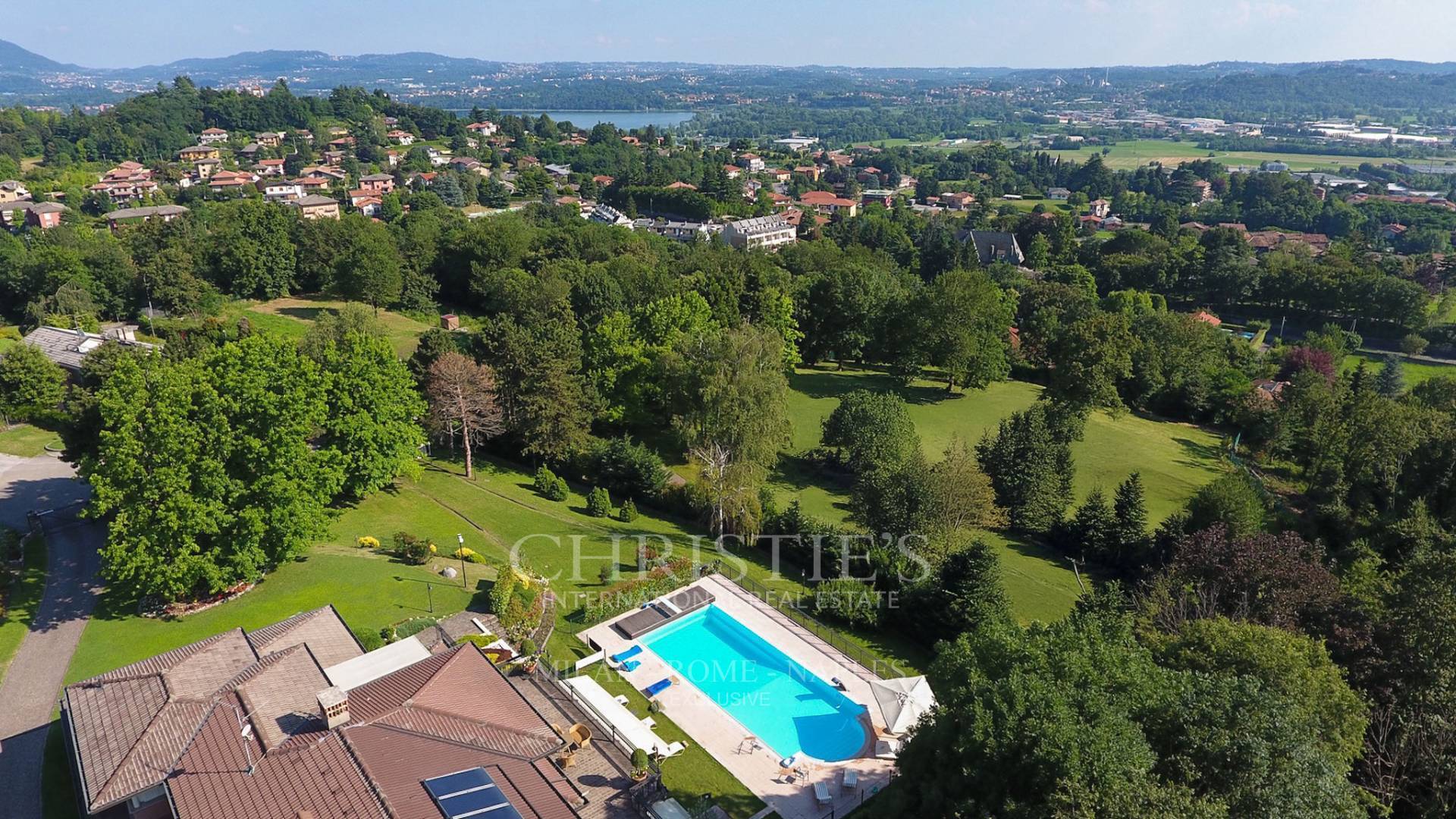 picture of Stunning Luxury Villa With Pool On A Hillside