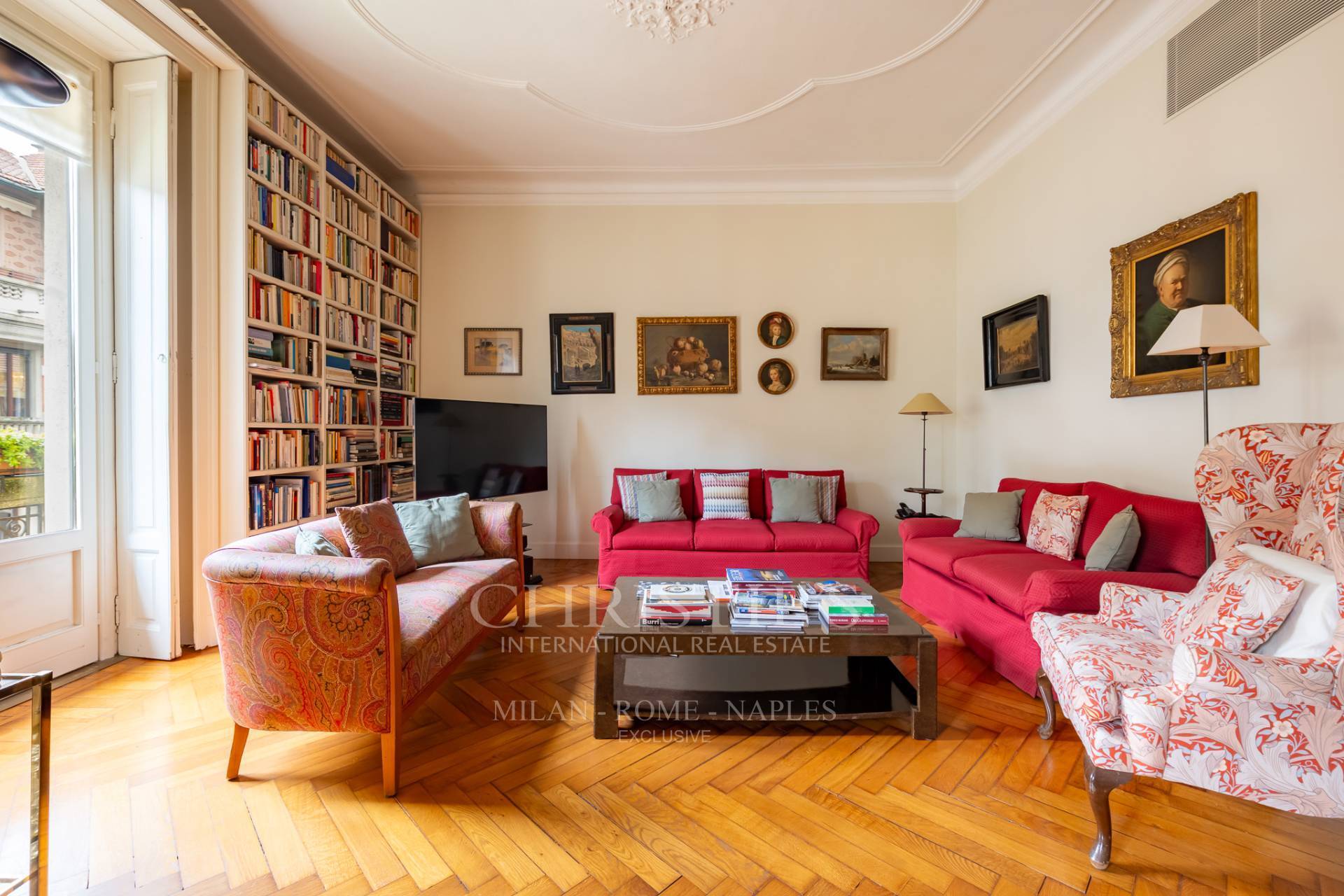 picture of Elegant 172-sqm Apartment Near Corso Italia