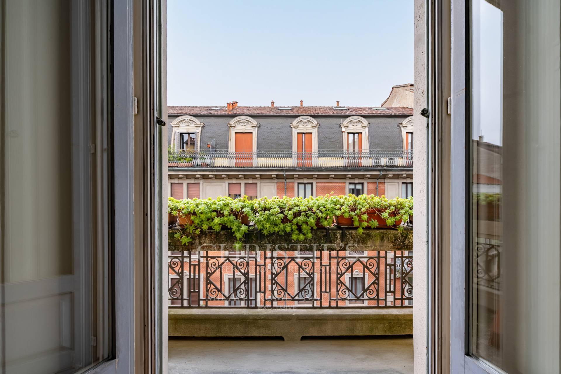 picture of Elegant 172-sqm Apartment Near Corso Italia