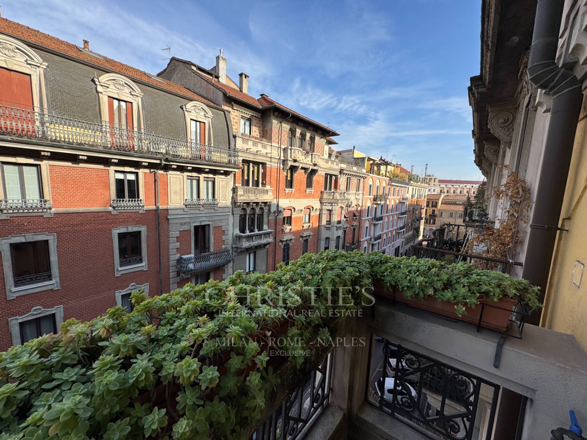 picture of Elegant 172-sqm Apartment Near Corso Italia