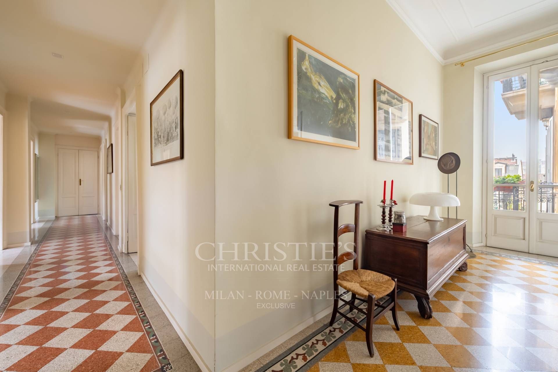 picture of Elegant 172-sqm Apartment Near Corso Italia