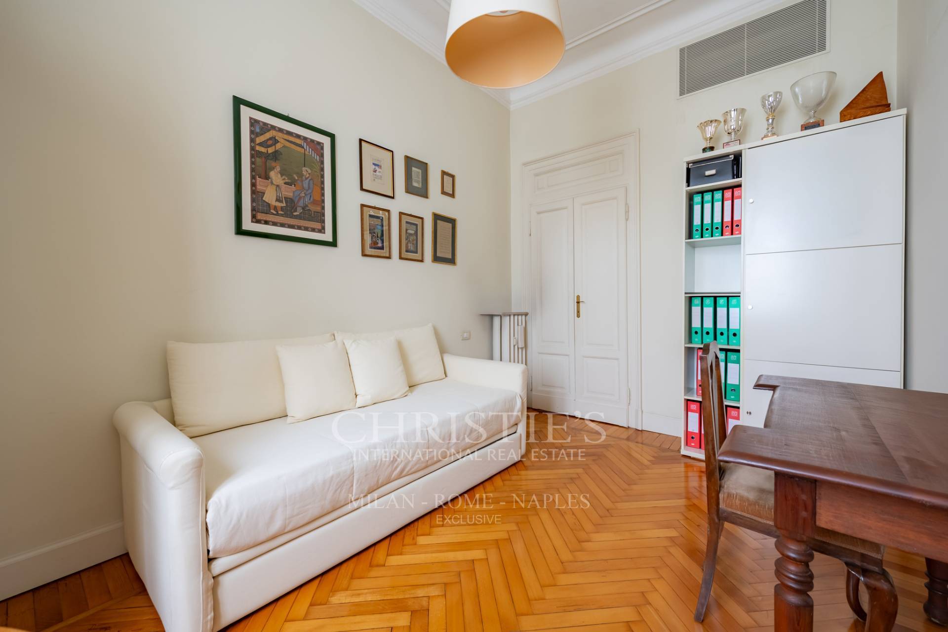 picture of Elegant 172-sqm Apartment Near Corso Italia