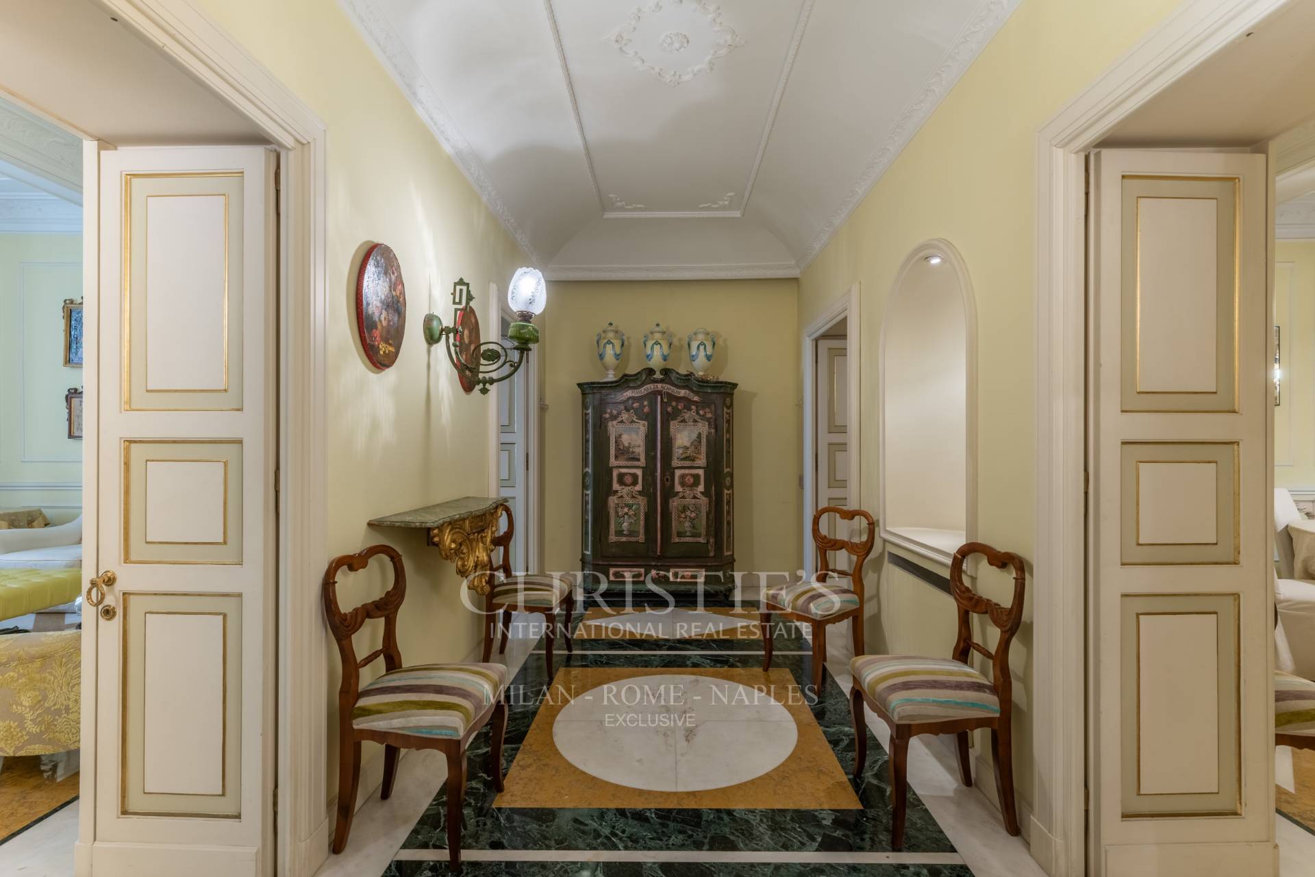 picture of Elegant Apartment Via Del Babuino