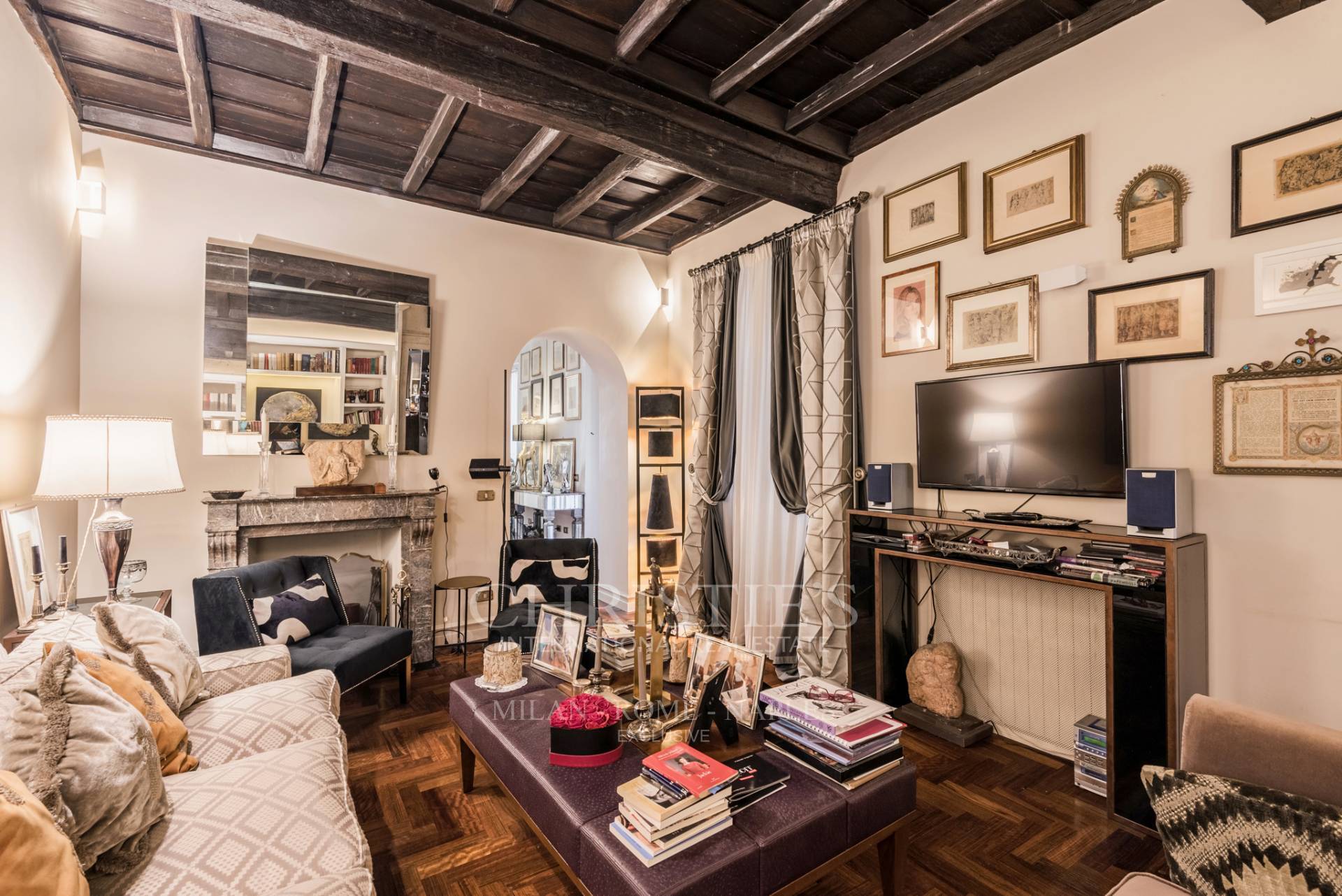 picture of Elegant Apartment In The Center Of Rome