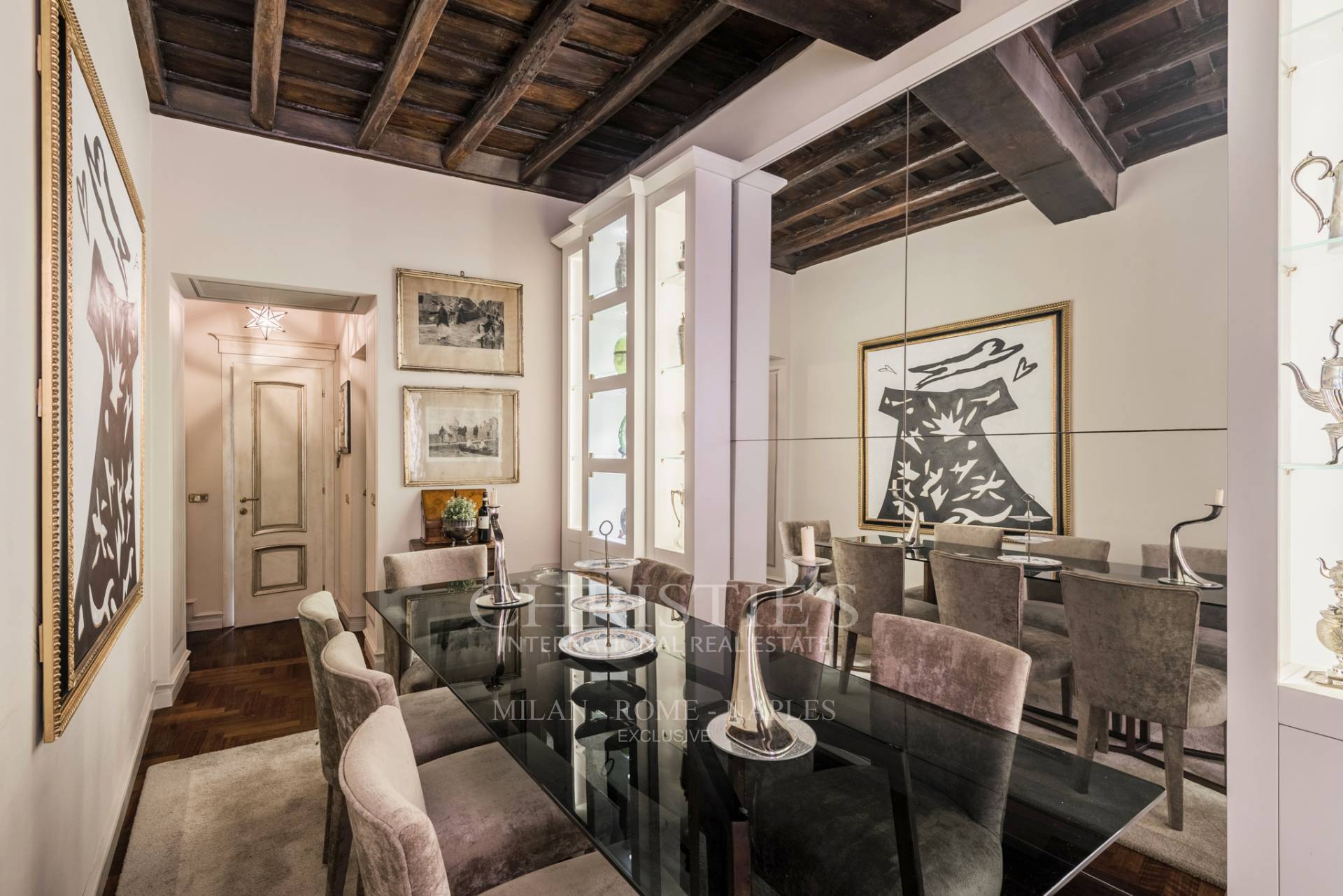 picture of Elegant Apartment In The Center Of Rome