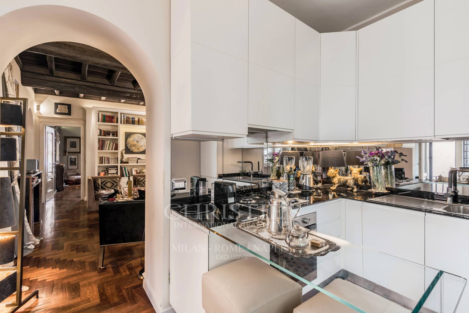 picture of Elegant Apartment In The Center Of Rome