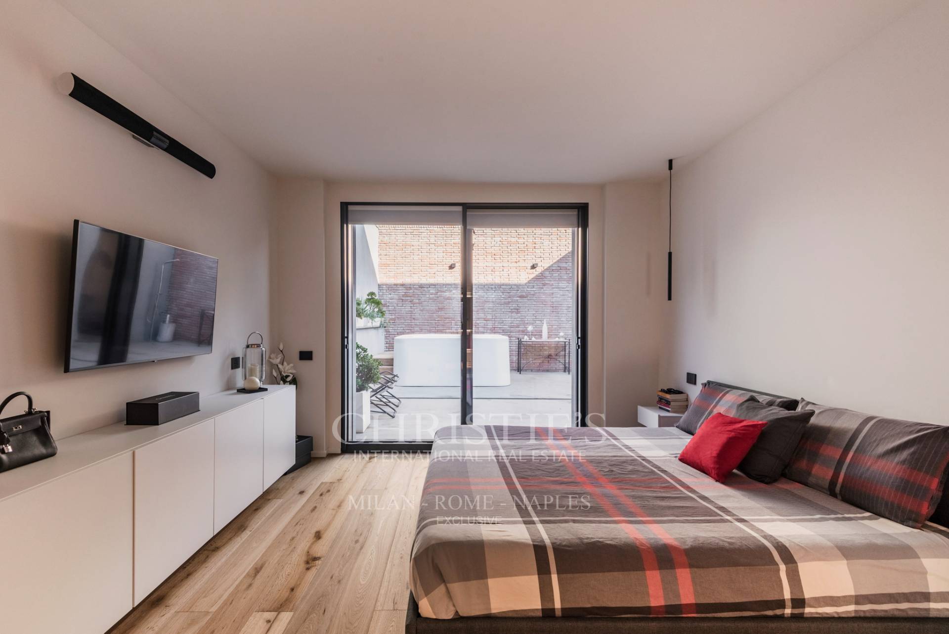 picture of Splendid Detached Villa With Swimming Pool