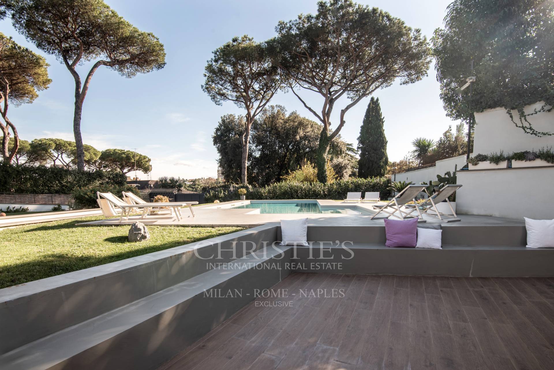 picture of Splendid Detached Villa With Swimming Pool