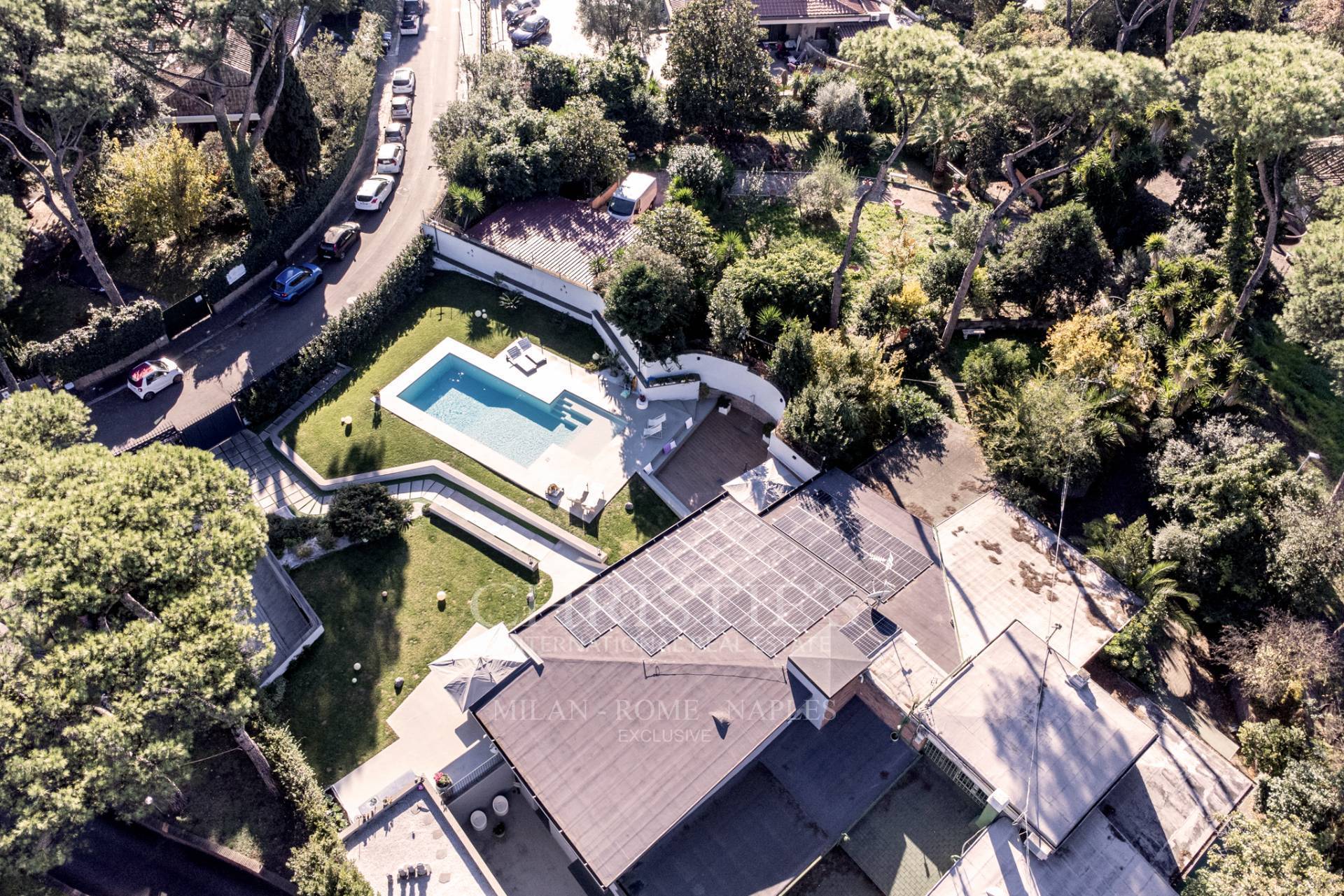 picture of Splendid Detached Villa With Swimming Pool