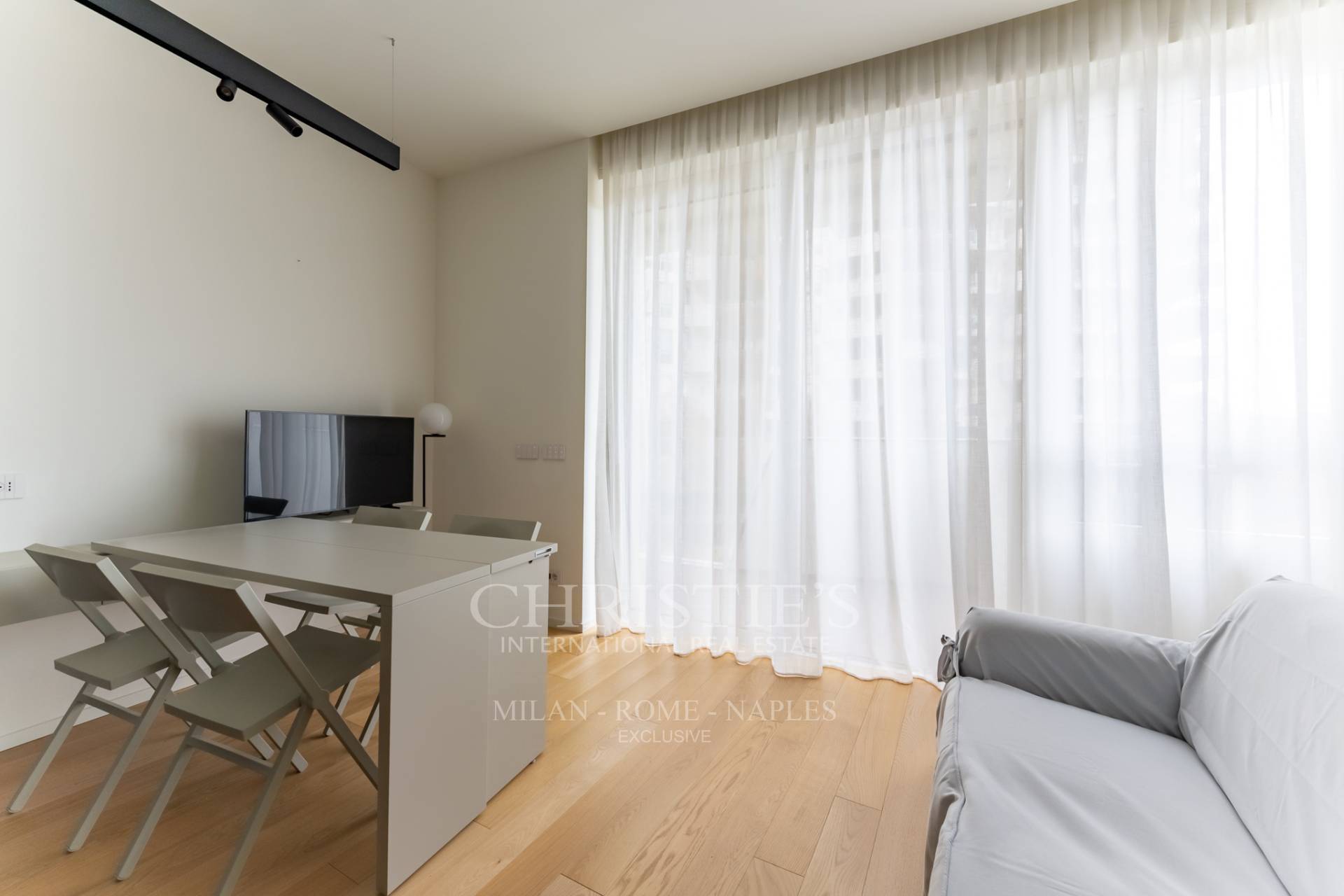 picture of Large Studio Apartment In The Heart Of Citylife