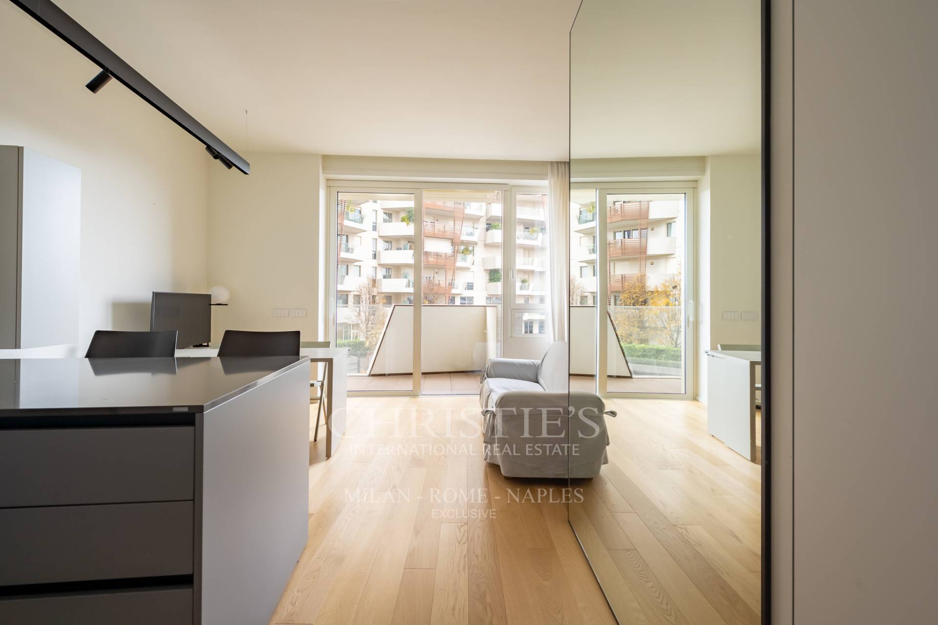 picture of Large Studio Apartment In The Heart Of Citylife