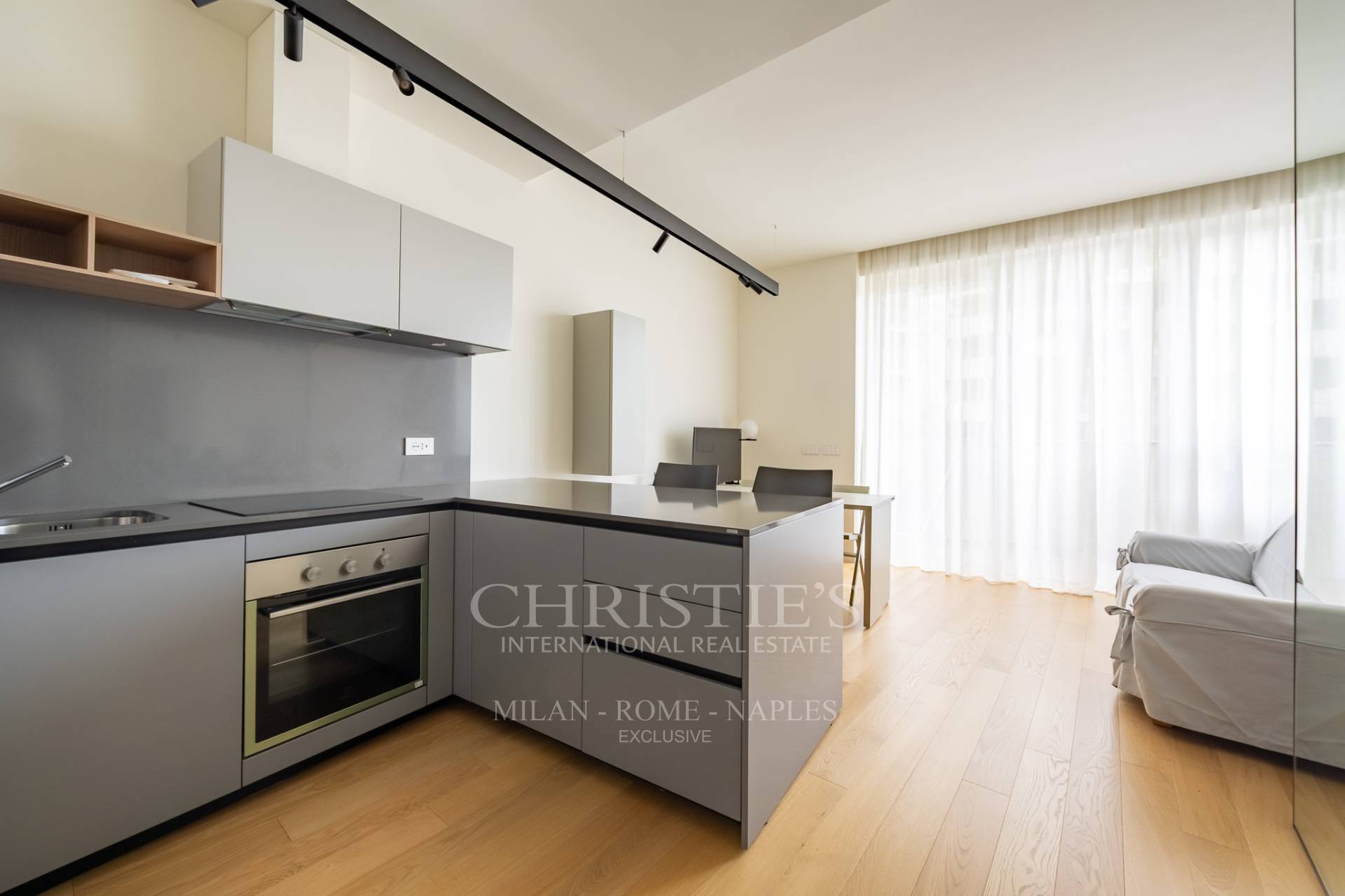 picture of Large Studio Apartment In The Heart Of Citylife