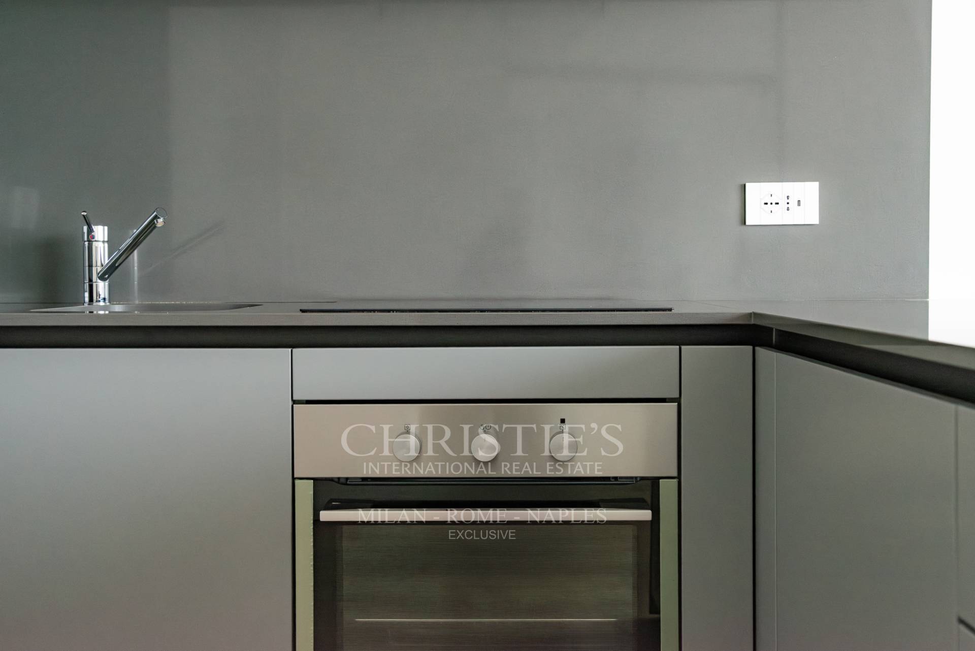 picture of Large Studio Apartment In The Heart Of Citylife