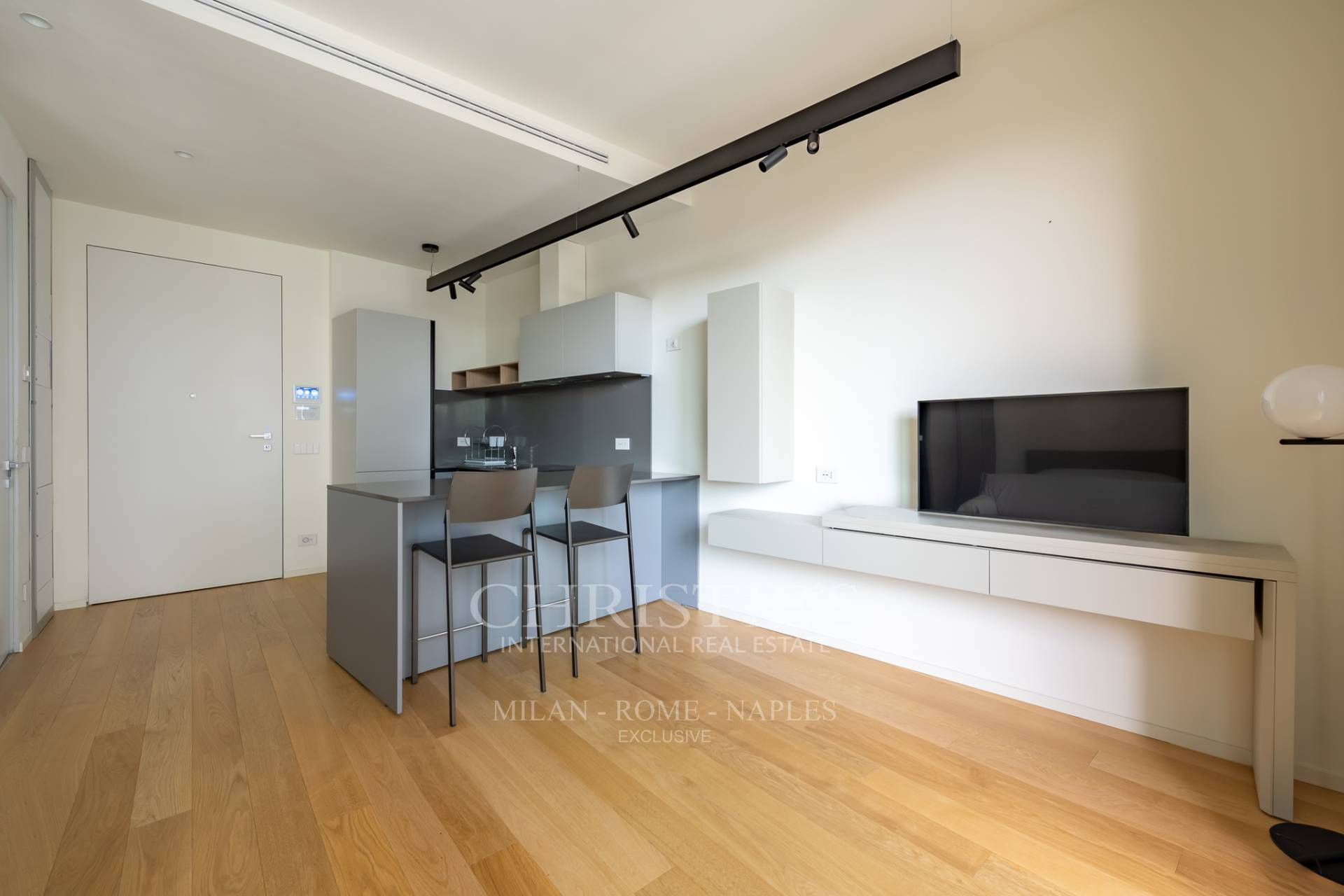 picture of Large Studio Apartment In The Heart Of Citylife