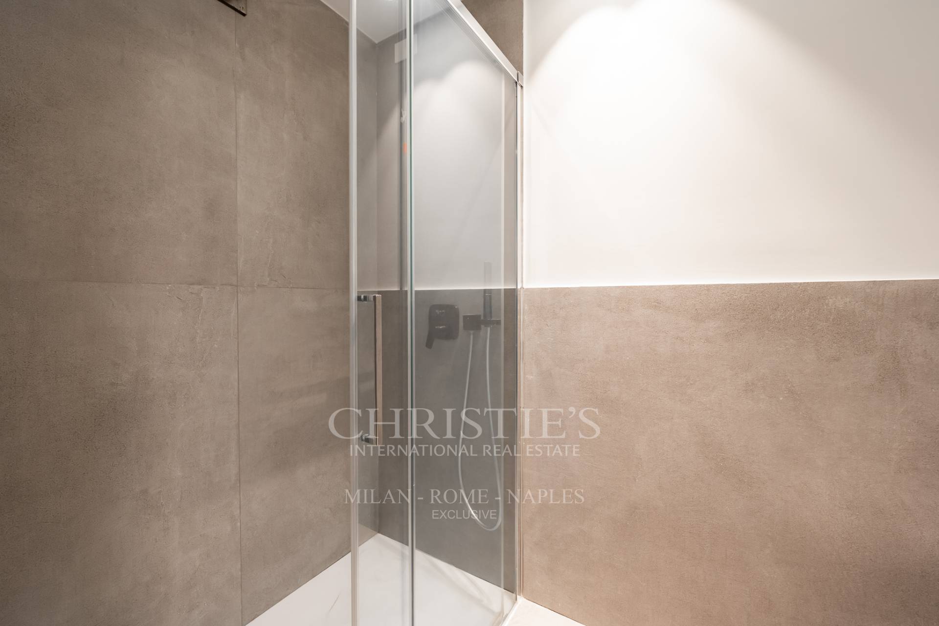 picture of Large Studio Apartment In The Heart Of Citylife