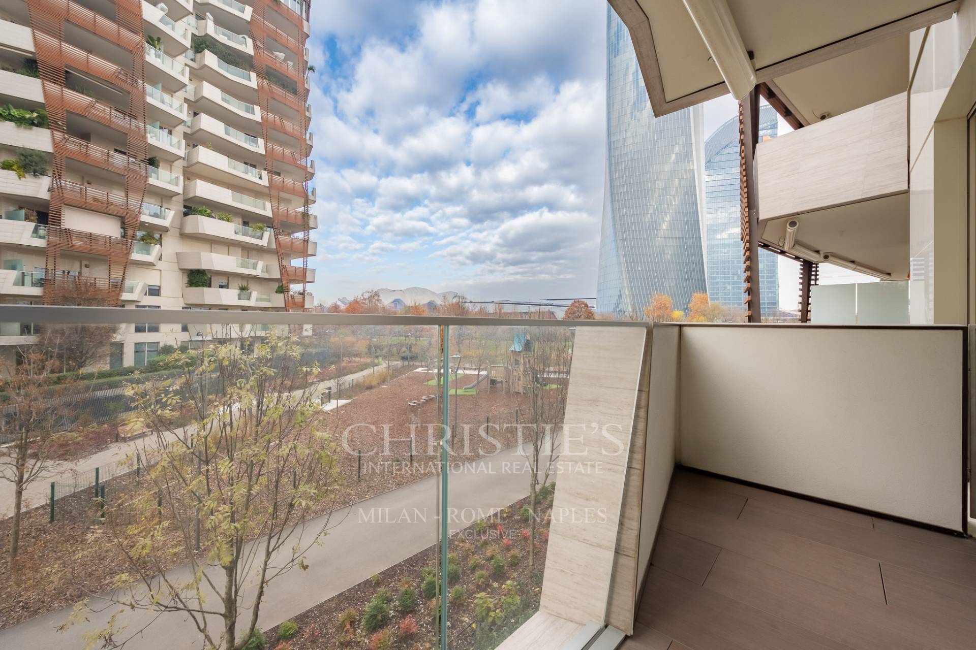 picture of Large Studio Apartment In The Heart Of Citylife