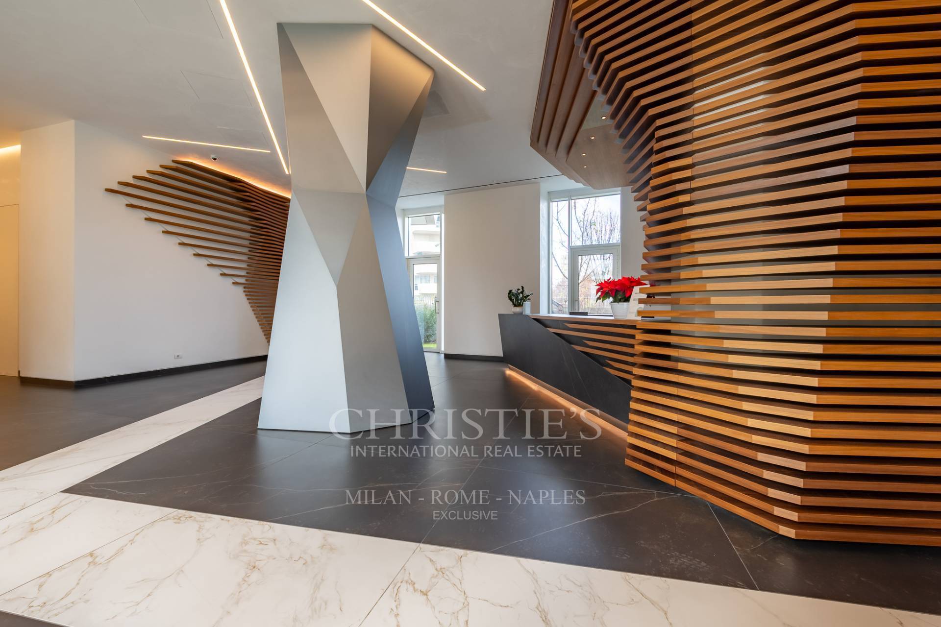 picture of Large Studio Apartment In The Heart Of Citylife