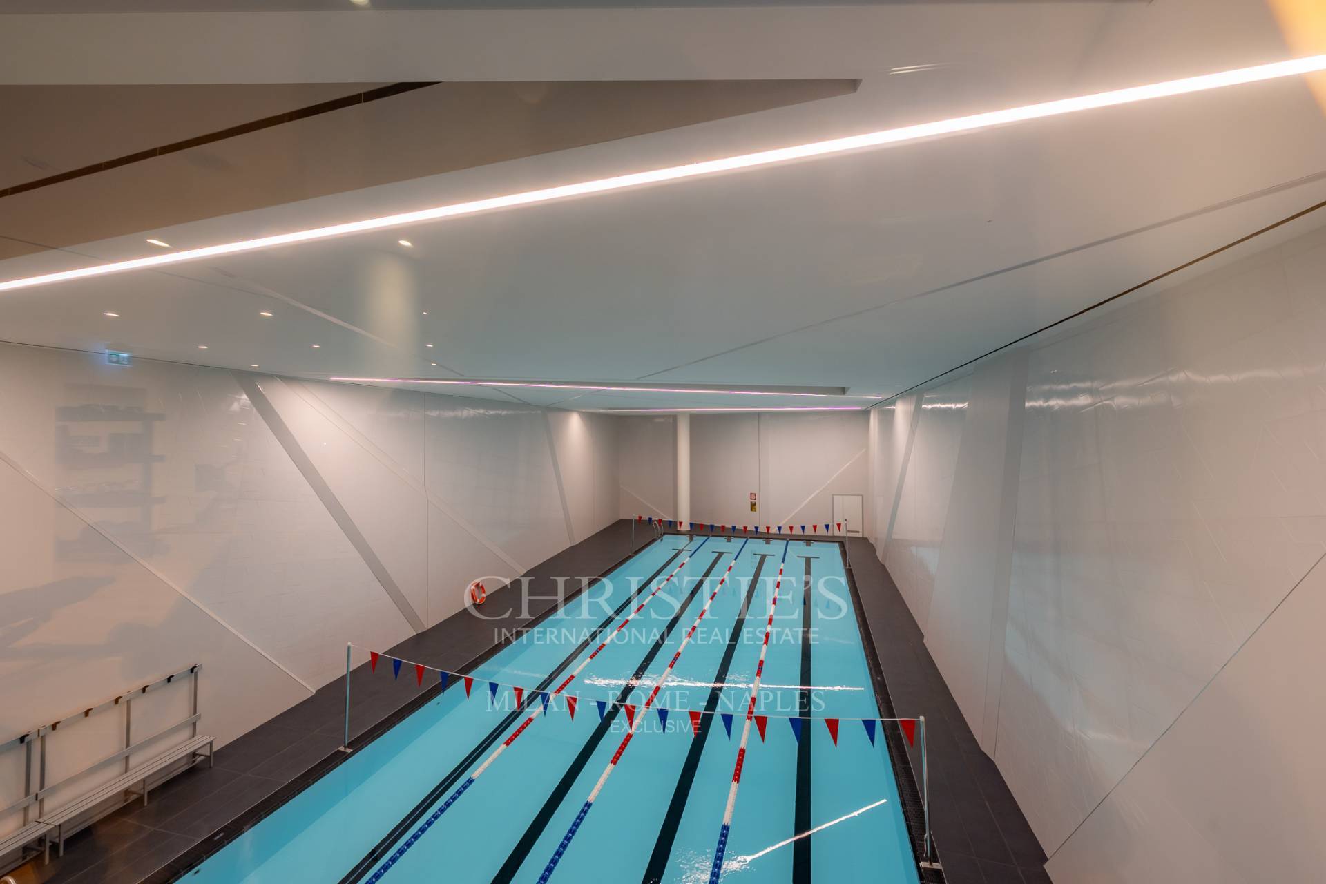 picture of Large Studio Apartment In The Heart Of Citylife