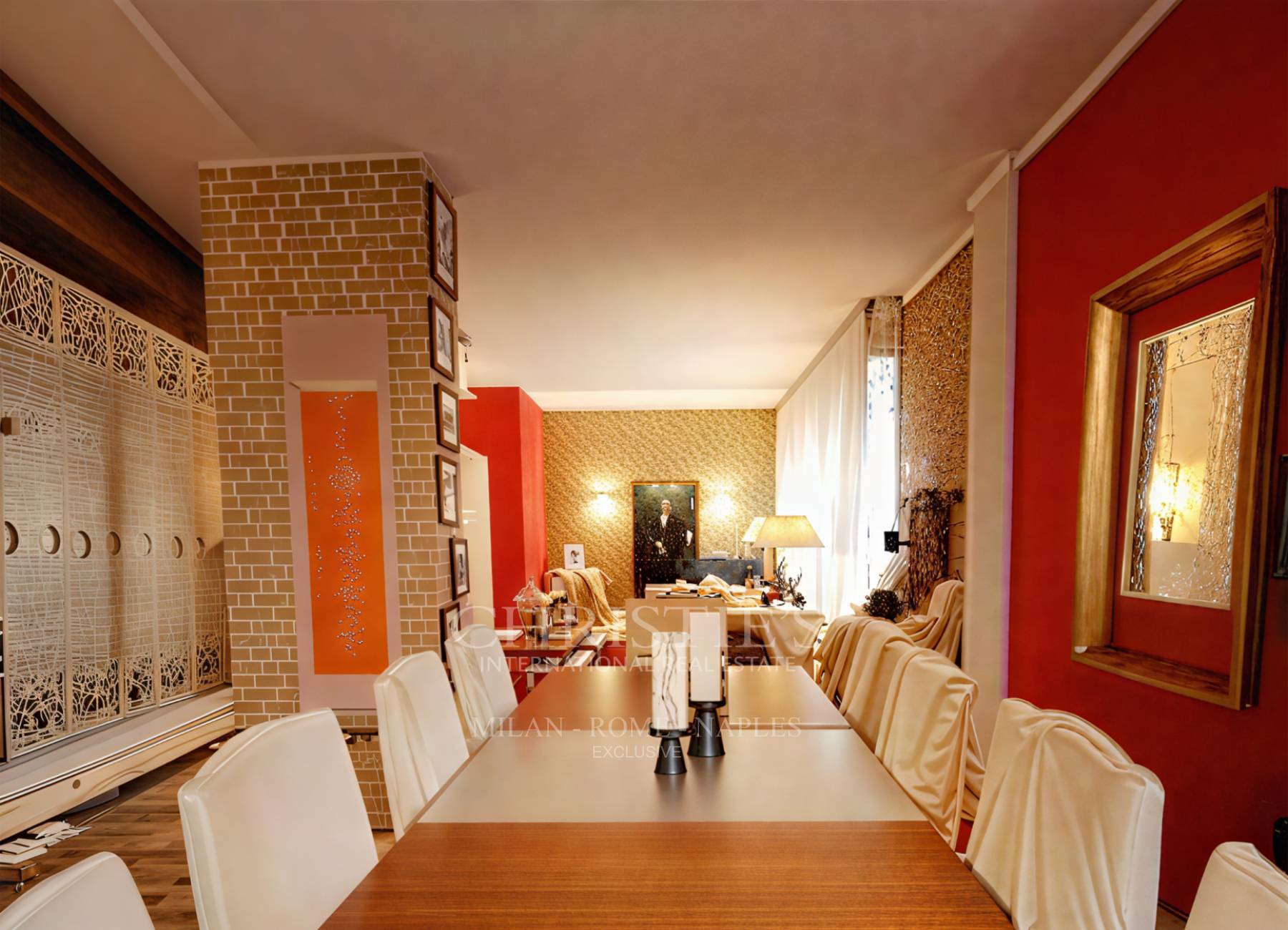 picture of Prestigious Villa To Be Renovated With Swimming Pool And Extraordinary Potential - San Siro Area