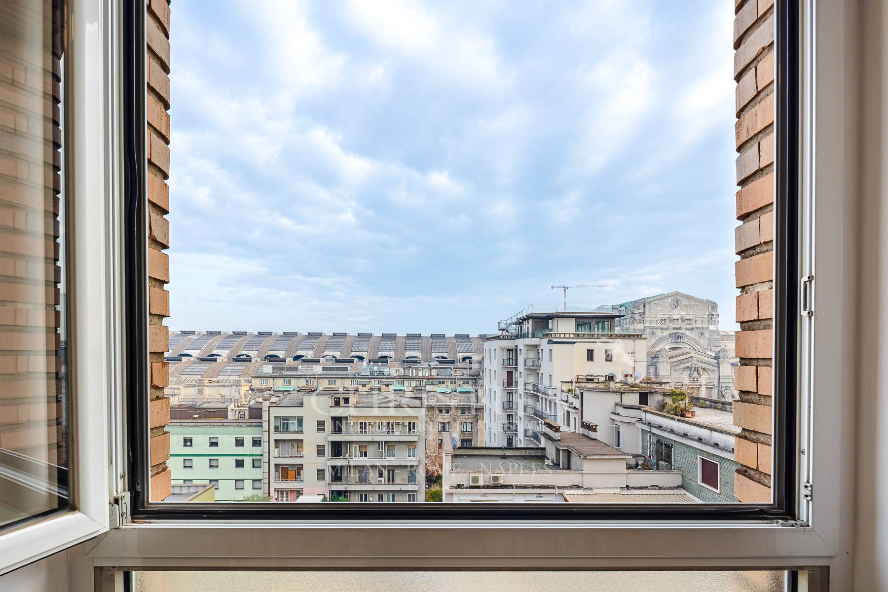 picture of Bright, Fully Renovated Two-room Apartment