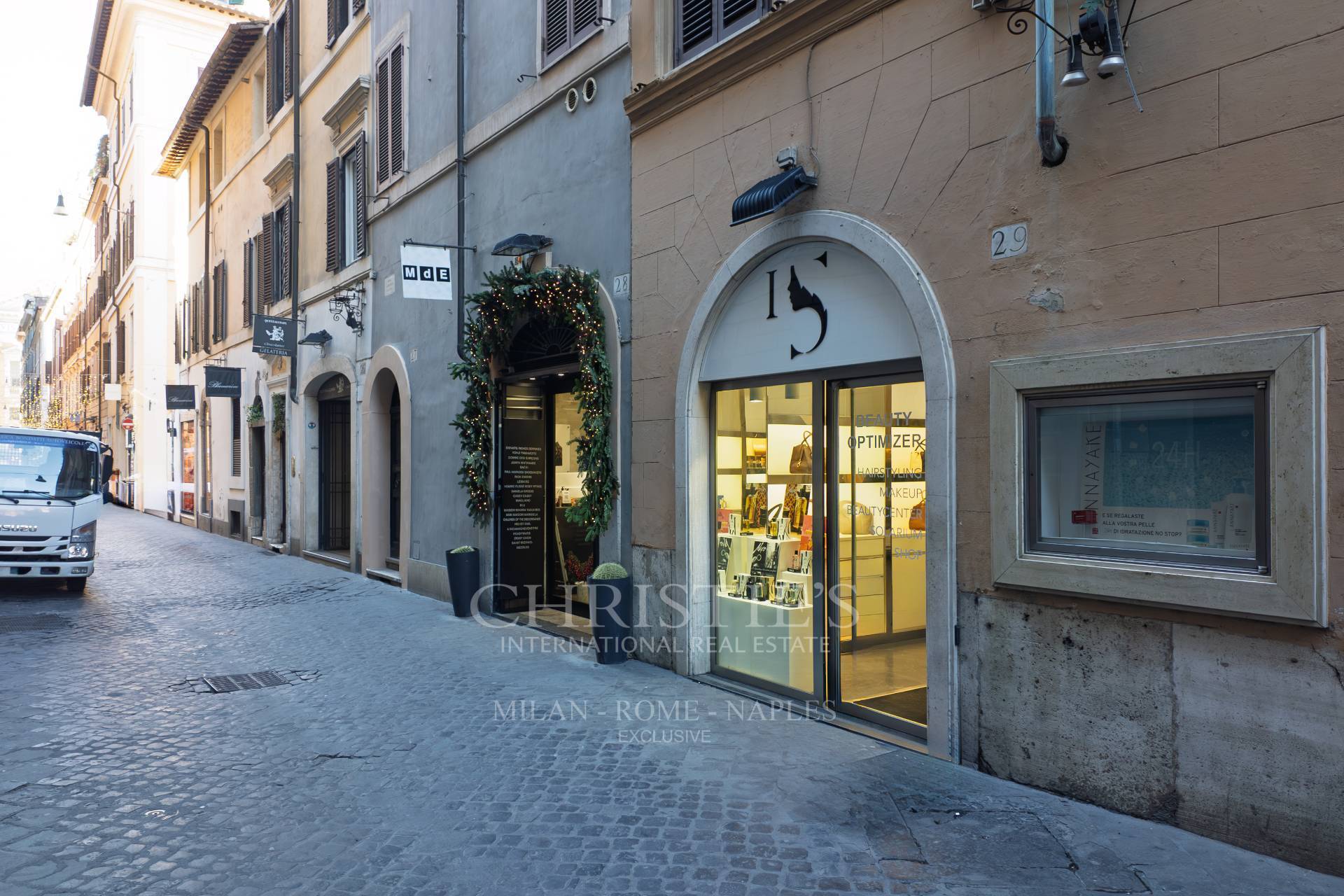 picture of Shop In Via Delle Carrozze - Piazza Di Spagna