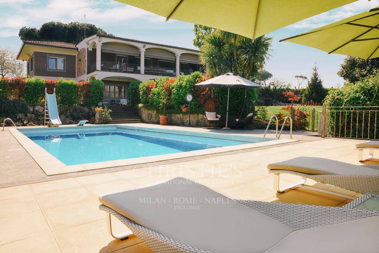 picture of Country House With Swimming Pool And Tennis Court