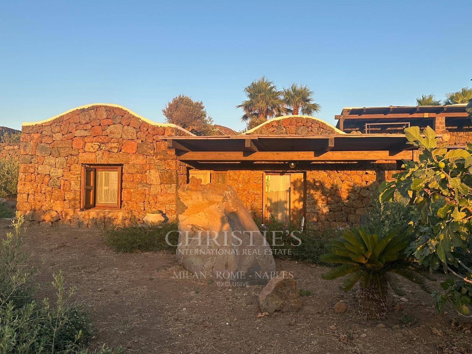 picture of Enchanting Villa On The Island Of Pantelleria