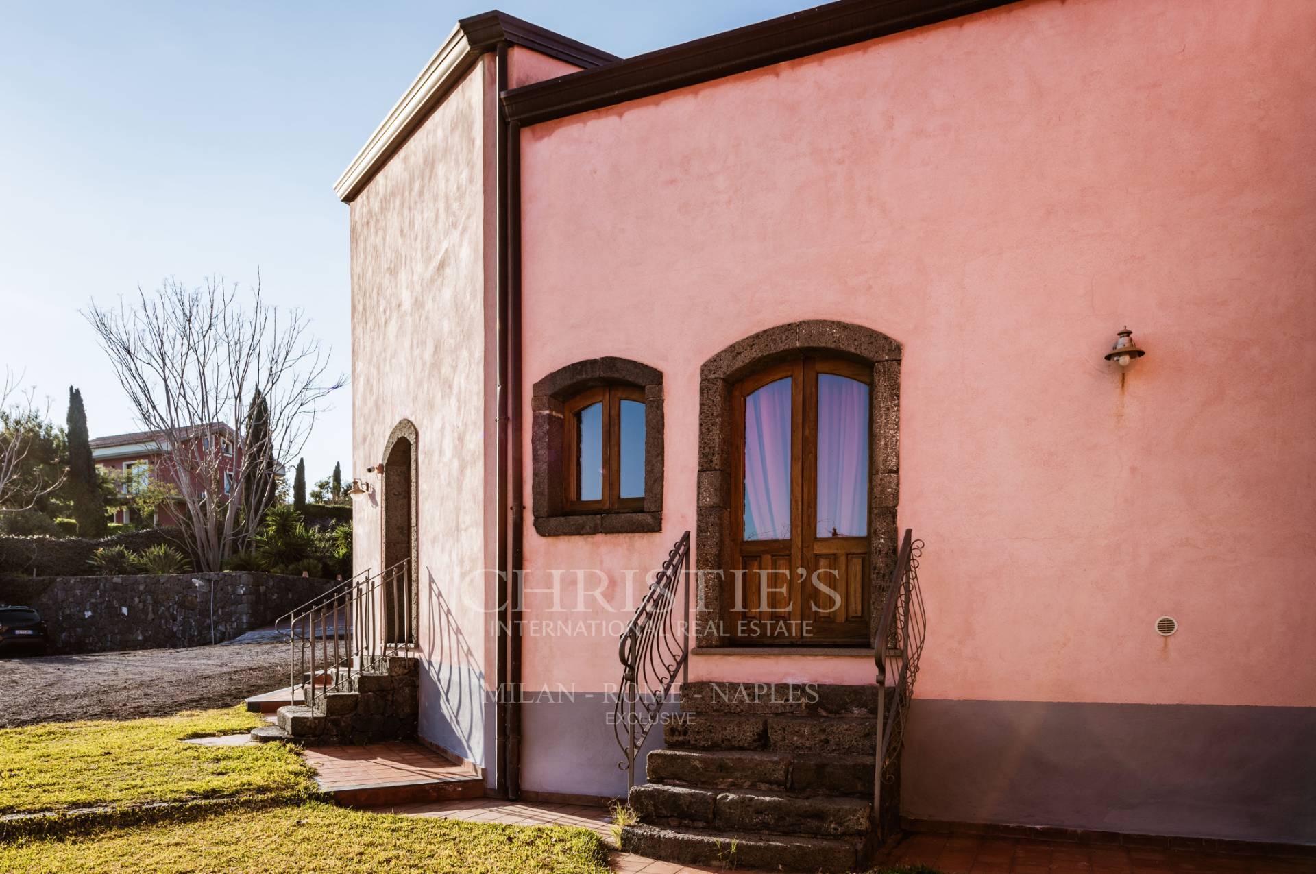 picture of Ancient Farmhouse Near Etna