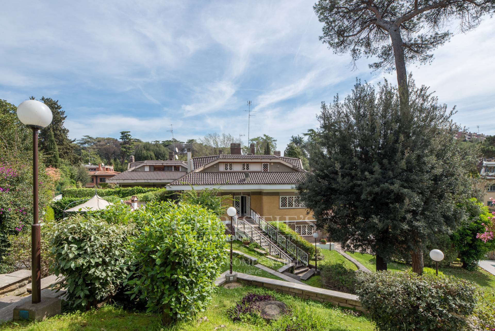 picture of Prestigious House With Swimming Pool