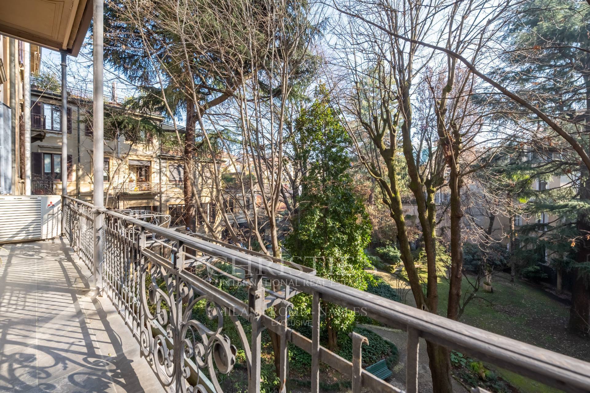 picture of Exclusive Charming Apartment In The Heart Of Milan