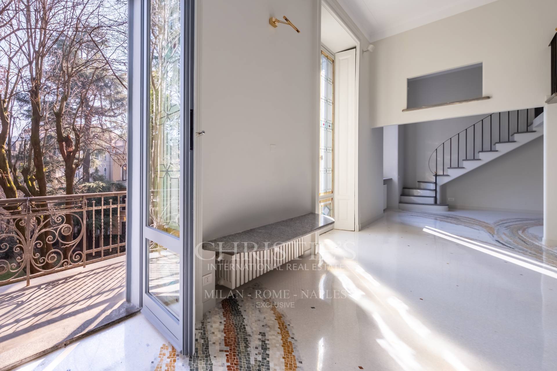 picture of Exclusive Charming Apartment In The Heart Of Milan