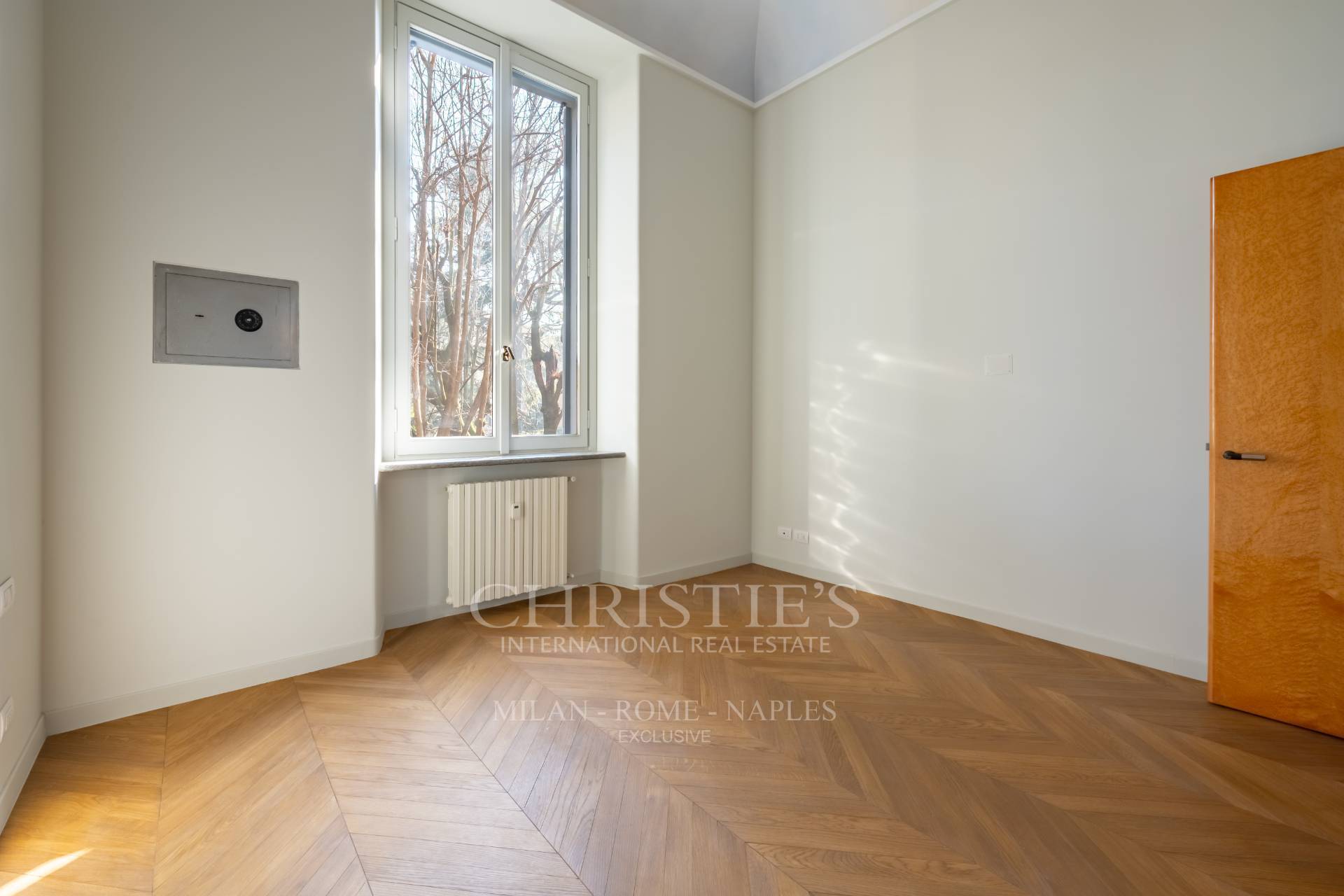 picture of Exclusive Charming Apartment In The Heart Of Milan