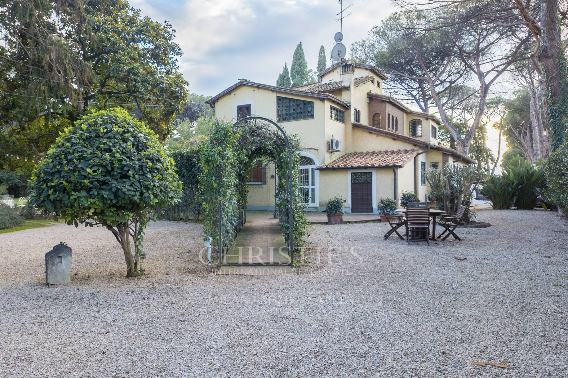 picture of Villa Appia Antica With Park And Swimming Pool.