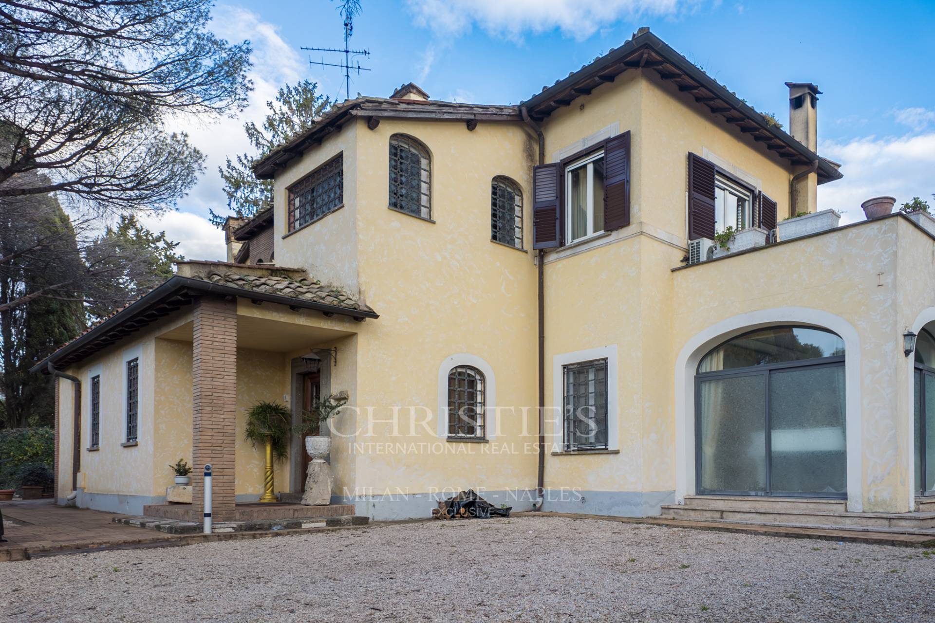 picture of Villa Appia Antica With Park And Swimming Pool.