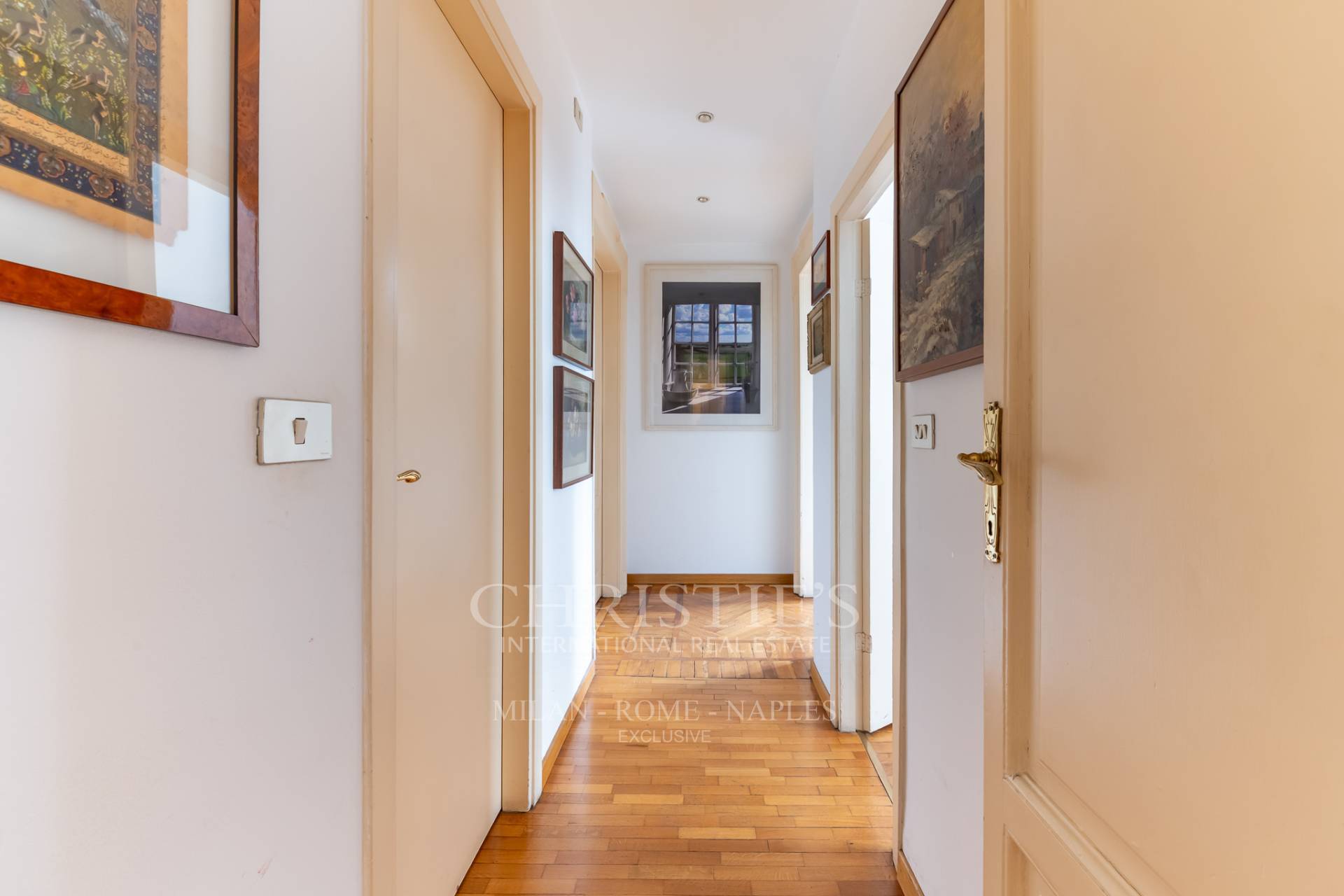 picture of Elegant Apartment In An Art Nouveau Building