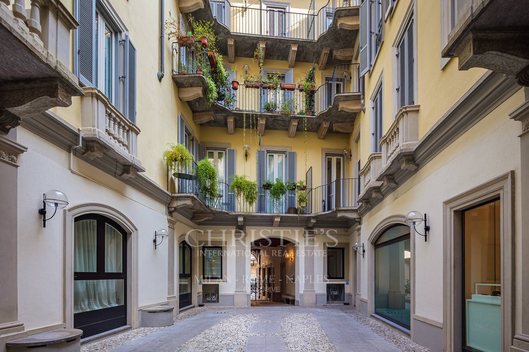 picture of The Essence Of Exclusivity – An Iconic Penthouse In Brera