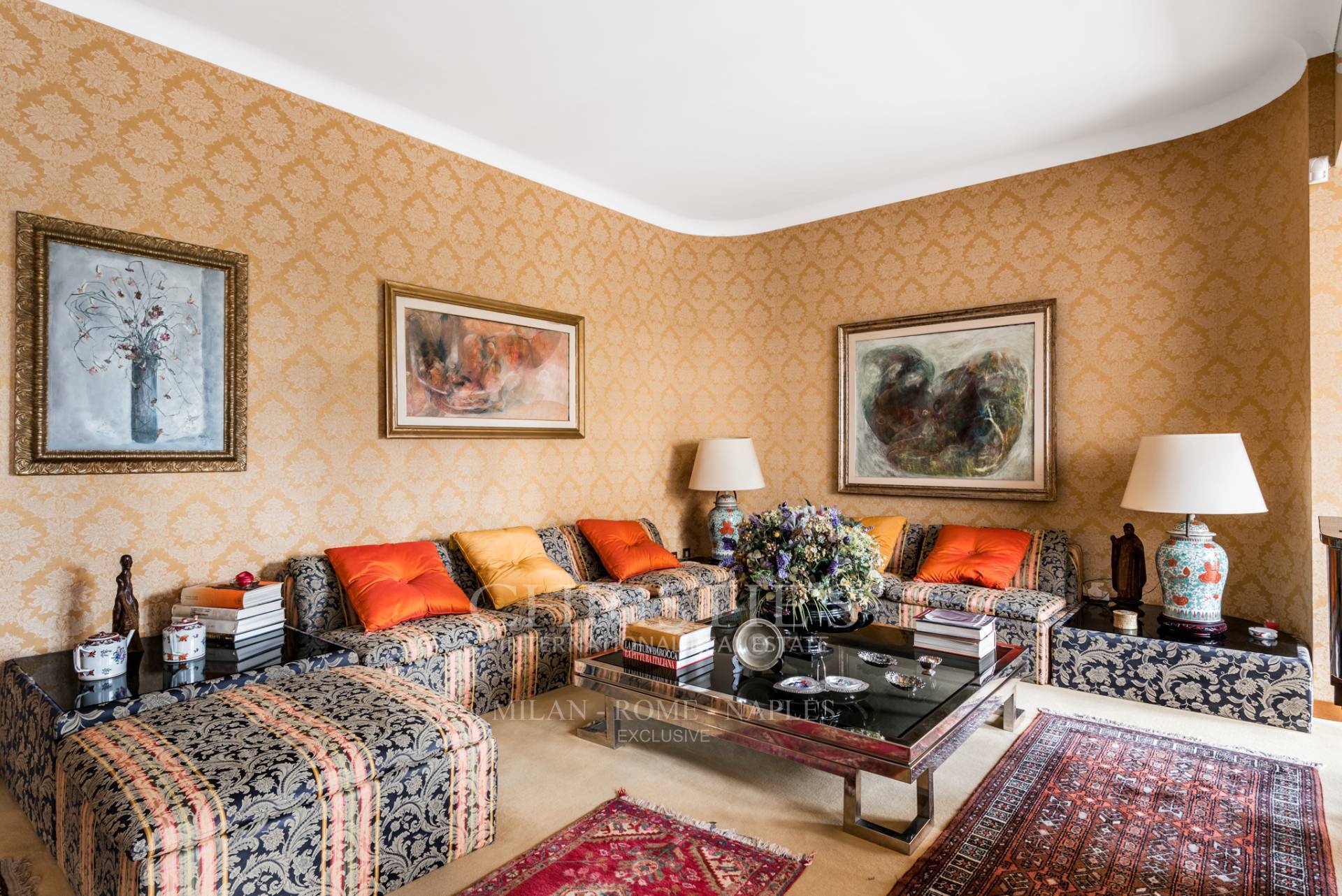 picture of Prestigious Apartment In Piazza Stefano Jacini