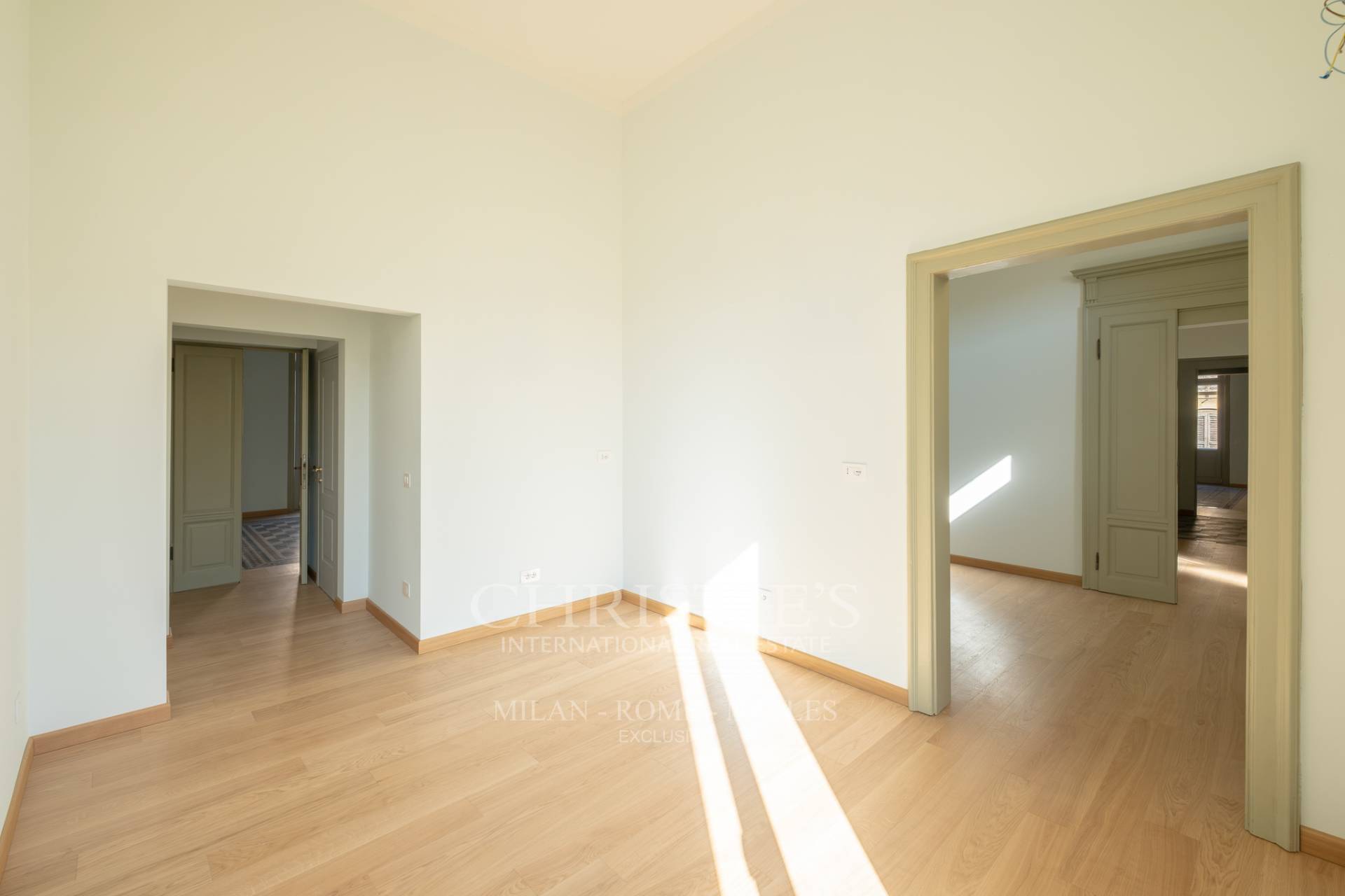 picture of Recently Renovated Refined Residence In The Center Of Lodi