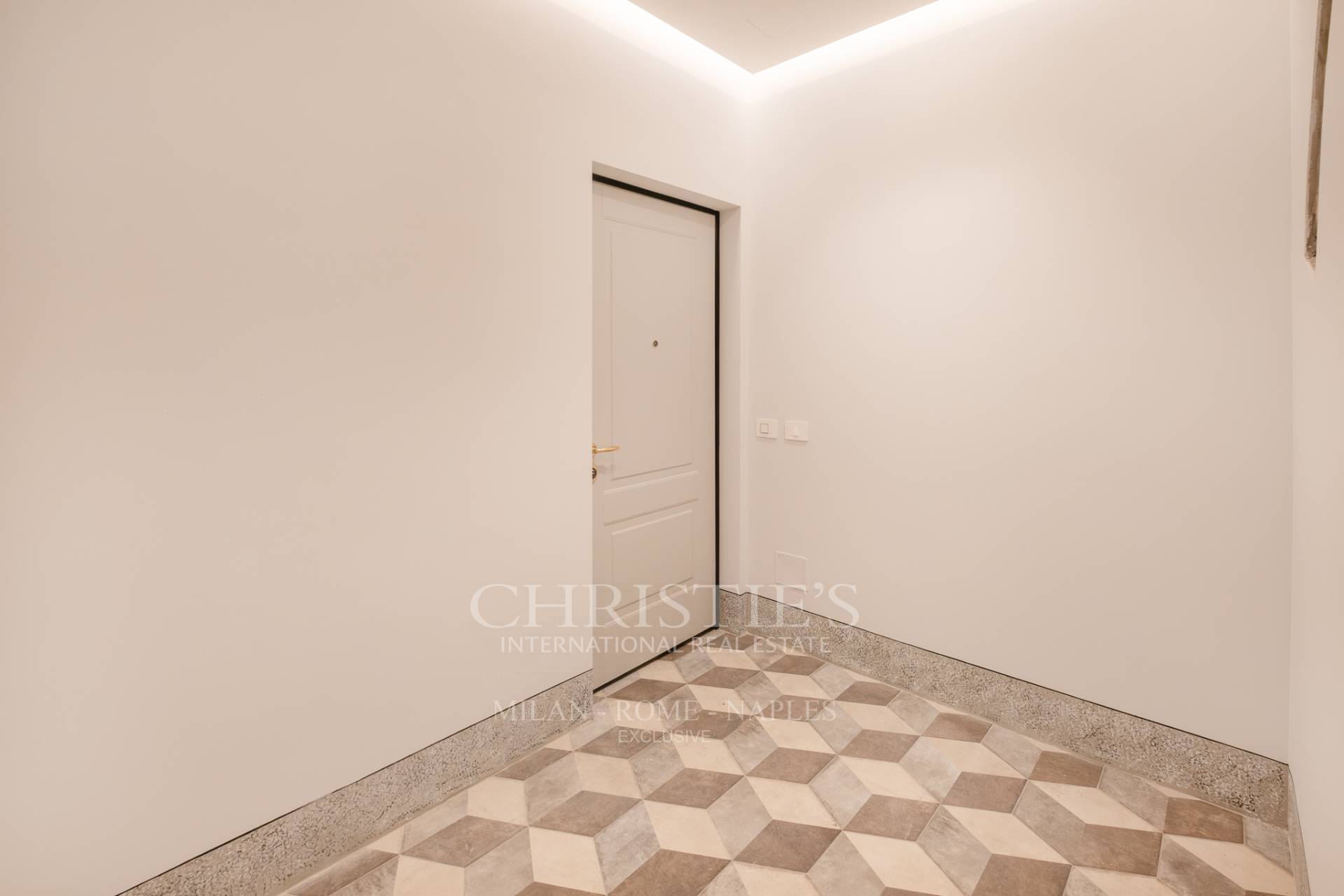 picture of Refined Apartment In The Heart Of Lodi