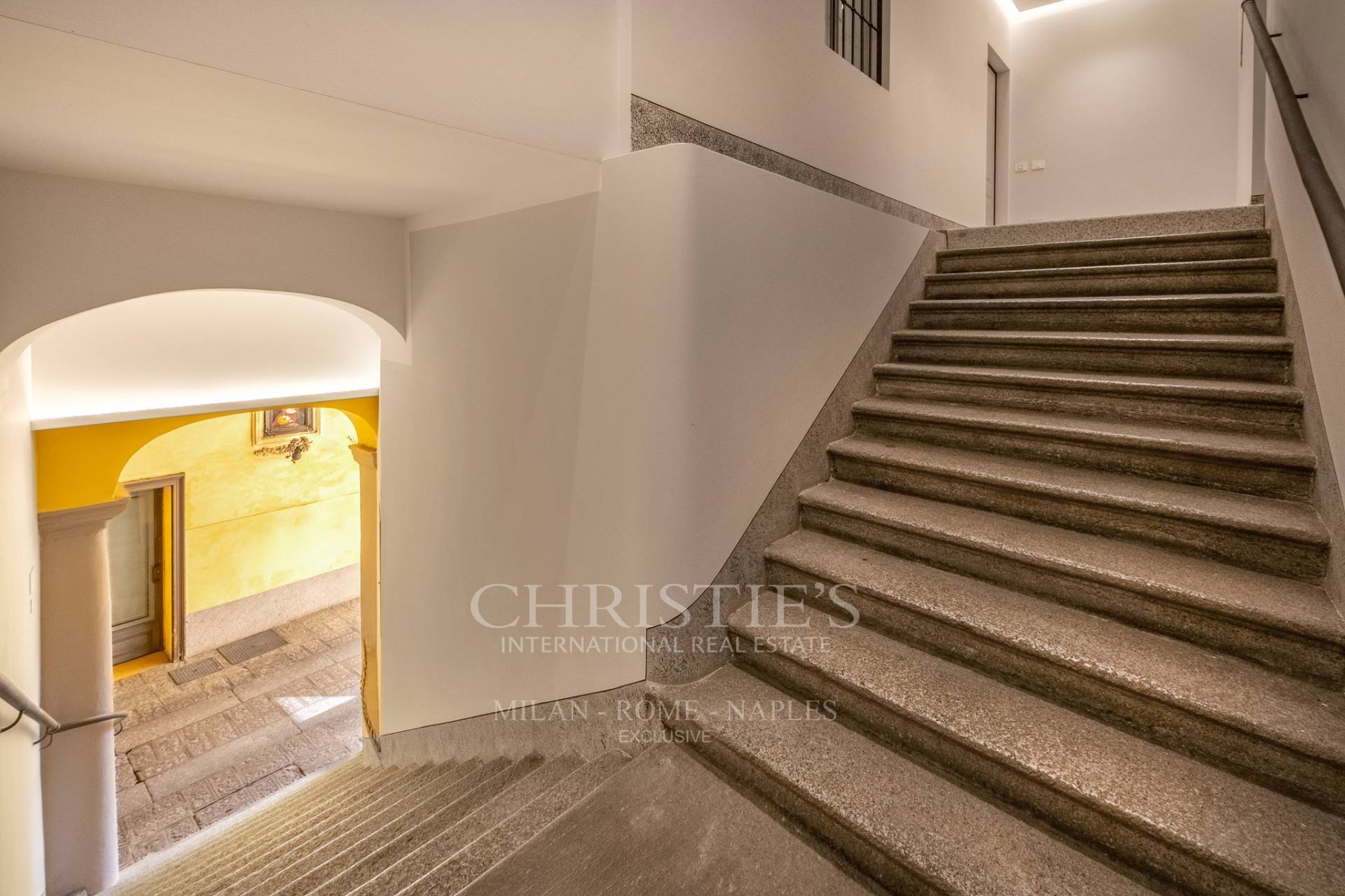 picture of Refined Apartment In The Heart Of Lodi