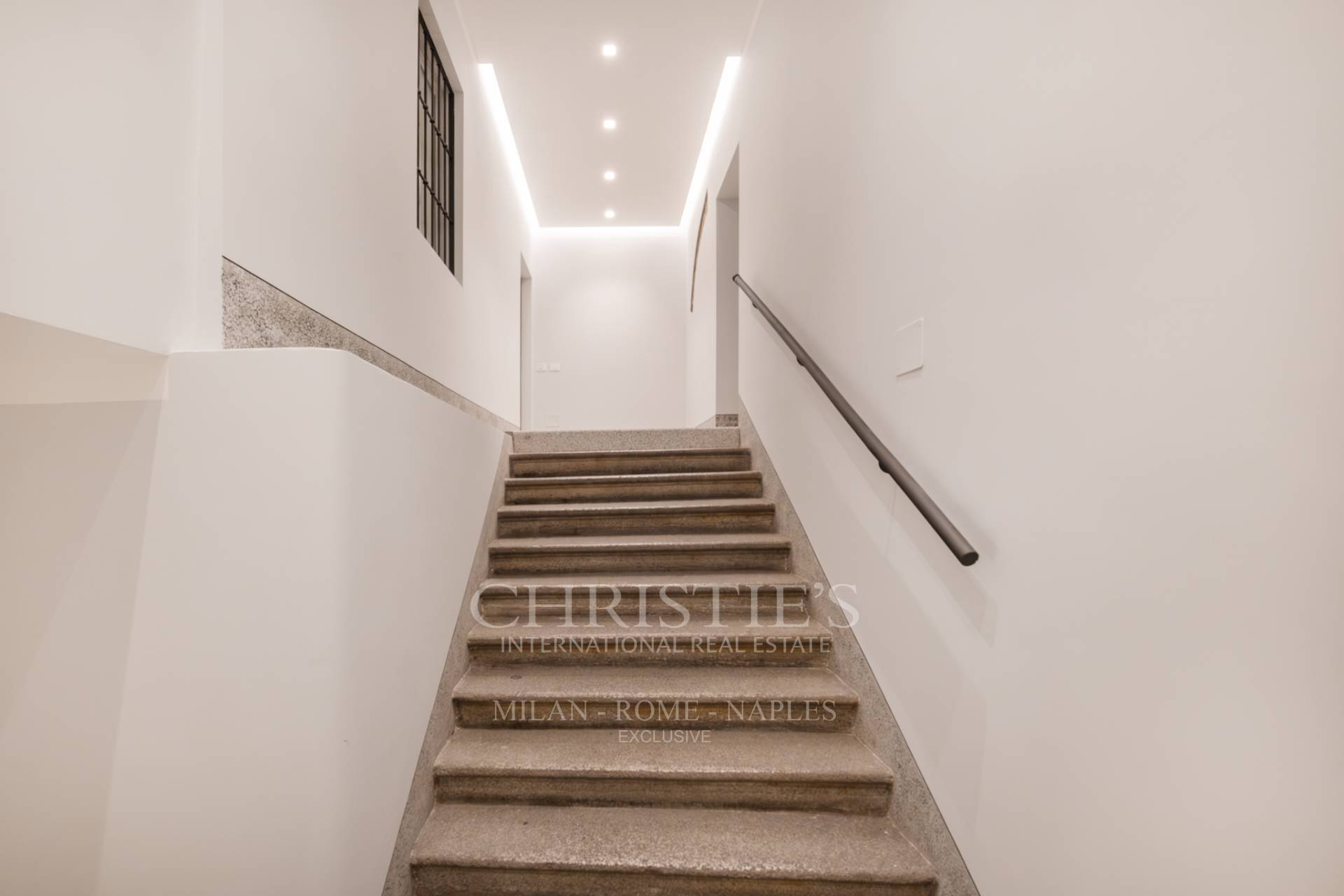 picture of Refined Apartment In The Heart Of Lodi