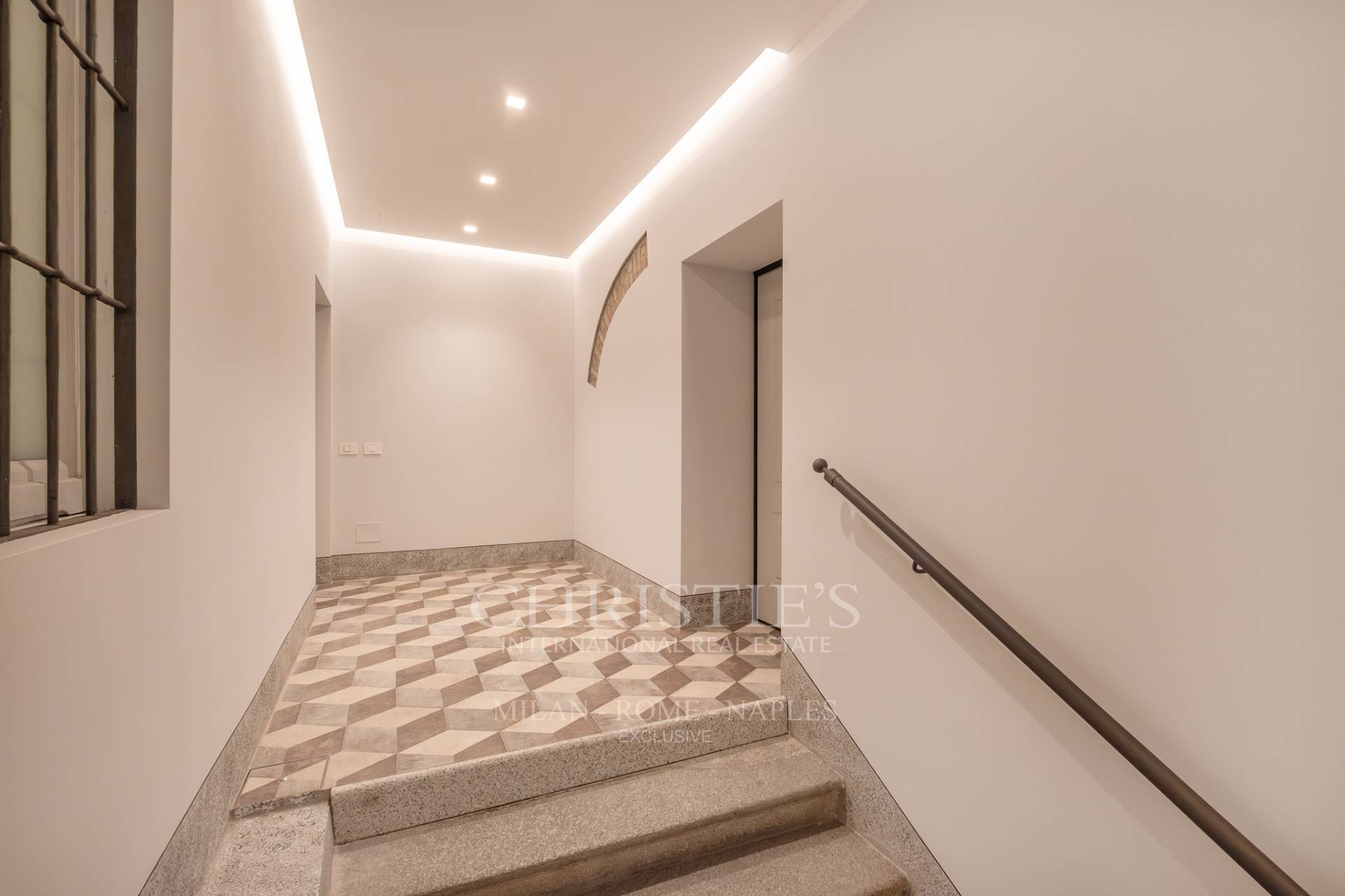 picture of Refined Apartment In The Heart Of Lodi