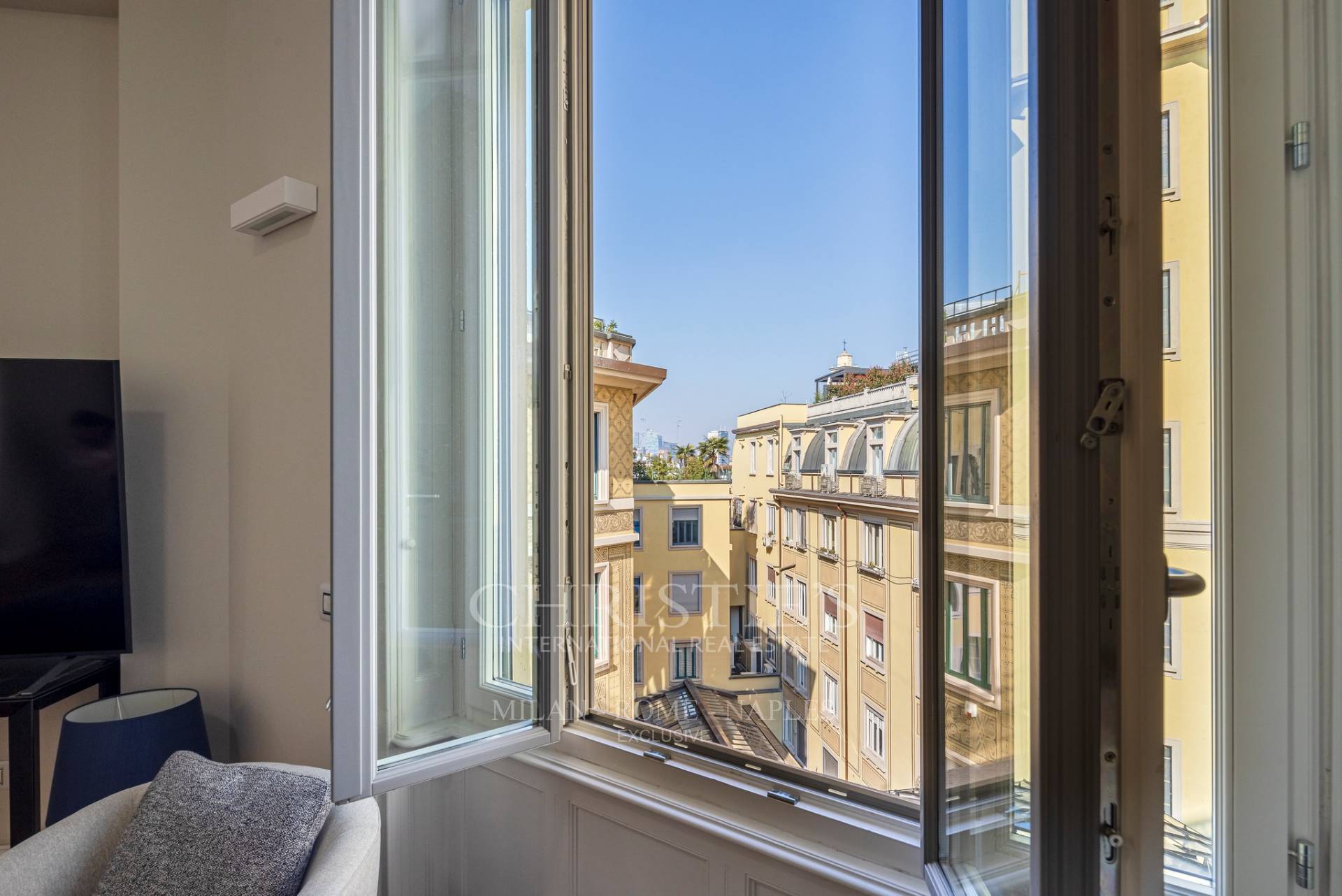 picture of Charming Apartment In The Heart Of Milan