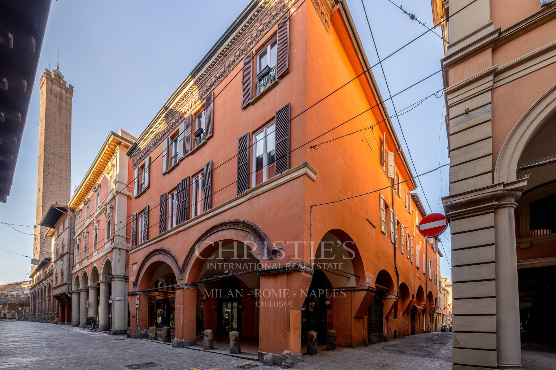 picture of Refined Apartment In The Historic Center Of Bologna