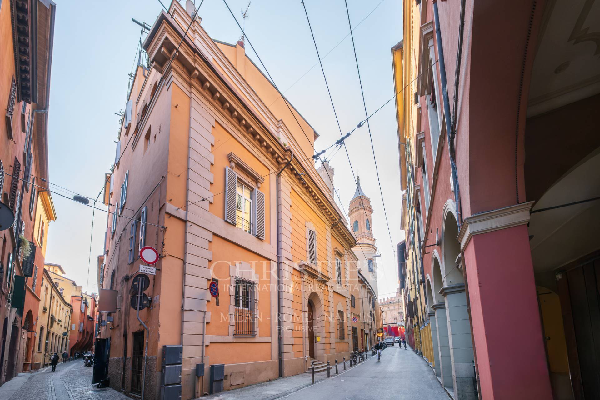 picture of Refined Apartment In The Historic Center Of Bologna