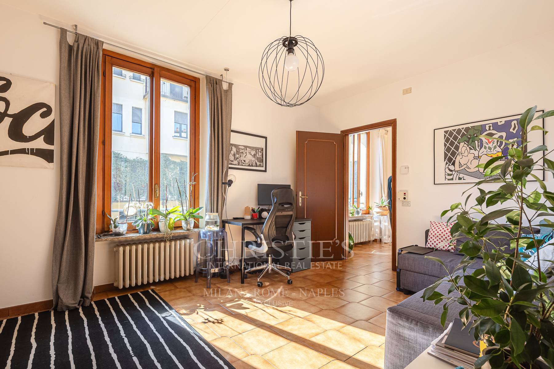 picture of Bright And Charming Apartment In A Historic Building