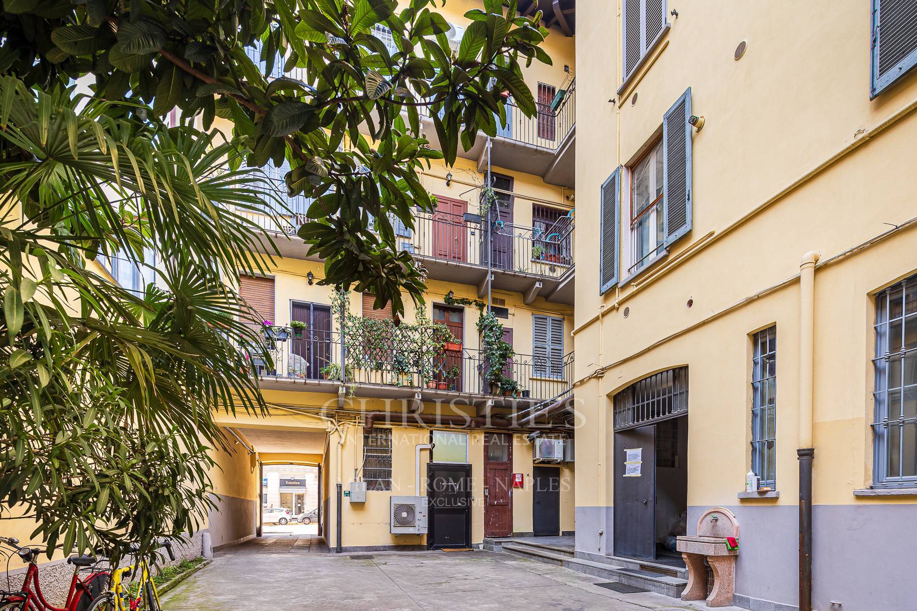 picture of Bright And Charming Apartment In A Historic Building