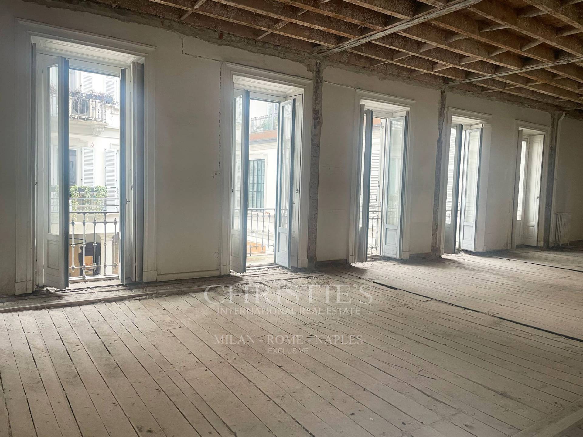 picture of Beautiful Apartment To Customize