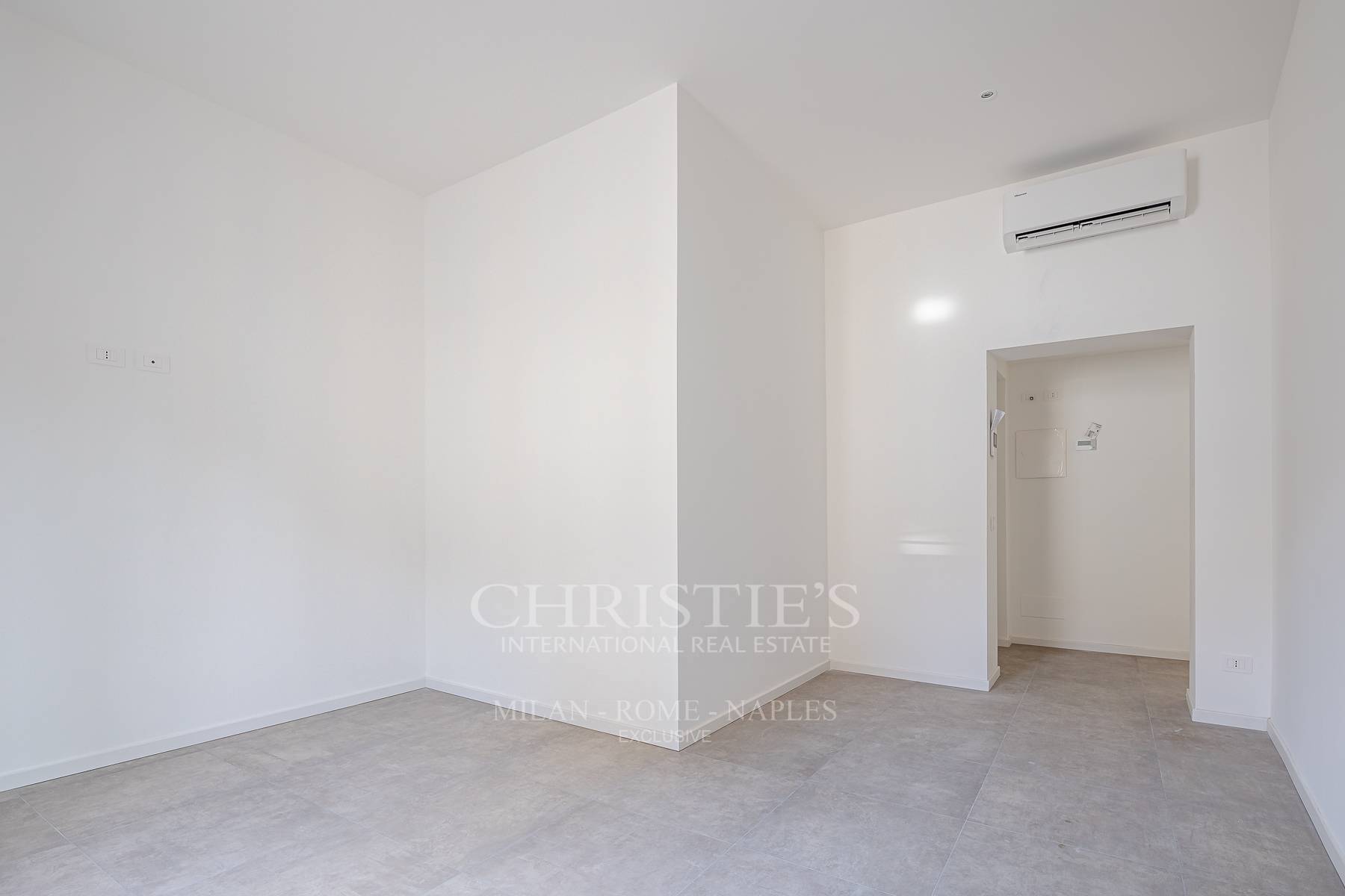 picture of Modern And Renovated Two-bedroom Apartment In The Center Of Quadronno